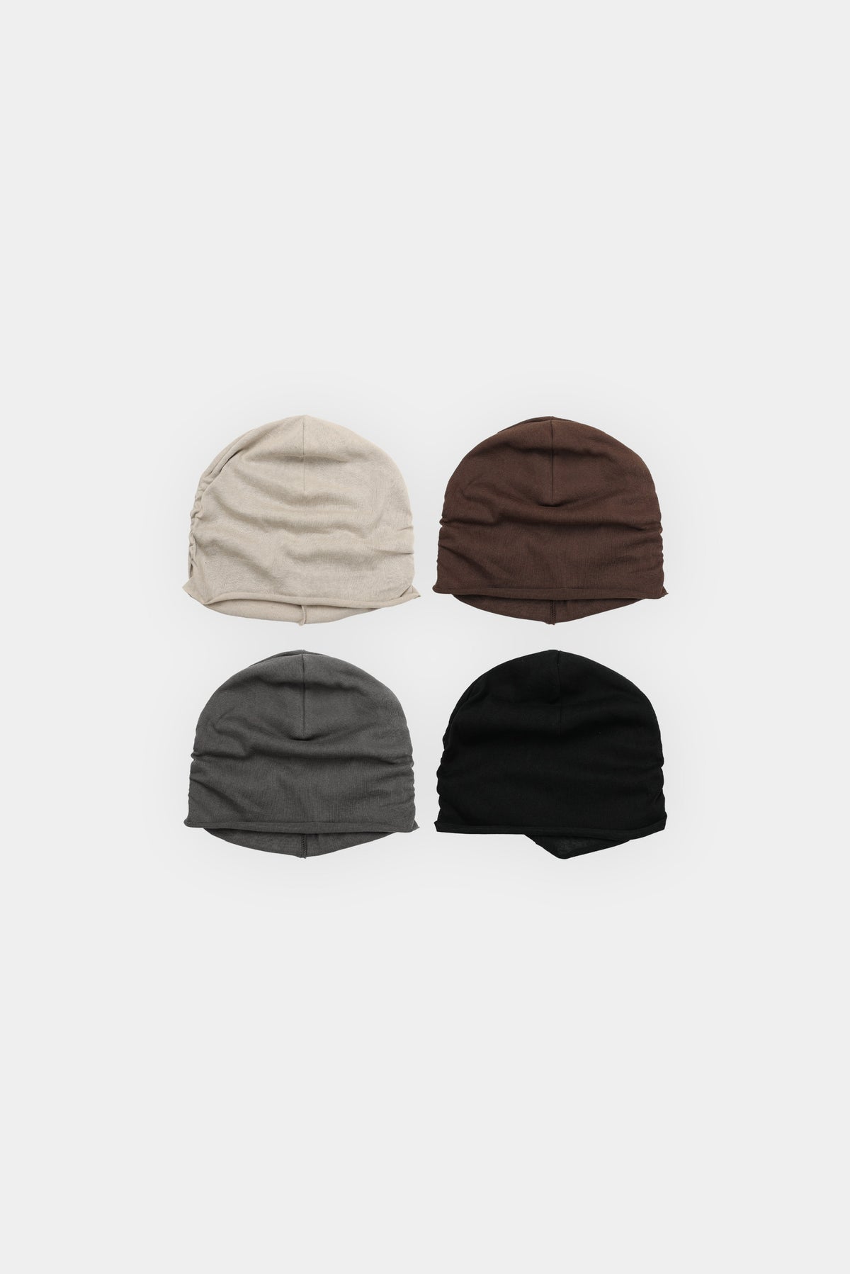 soft ruched beanie (beige)