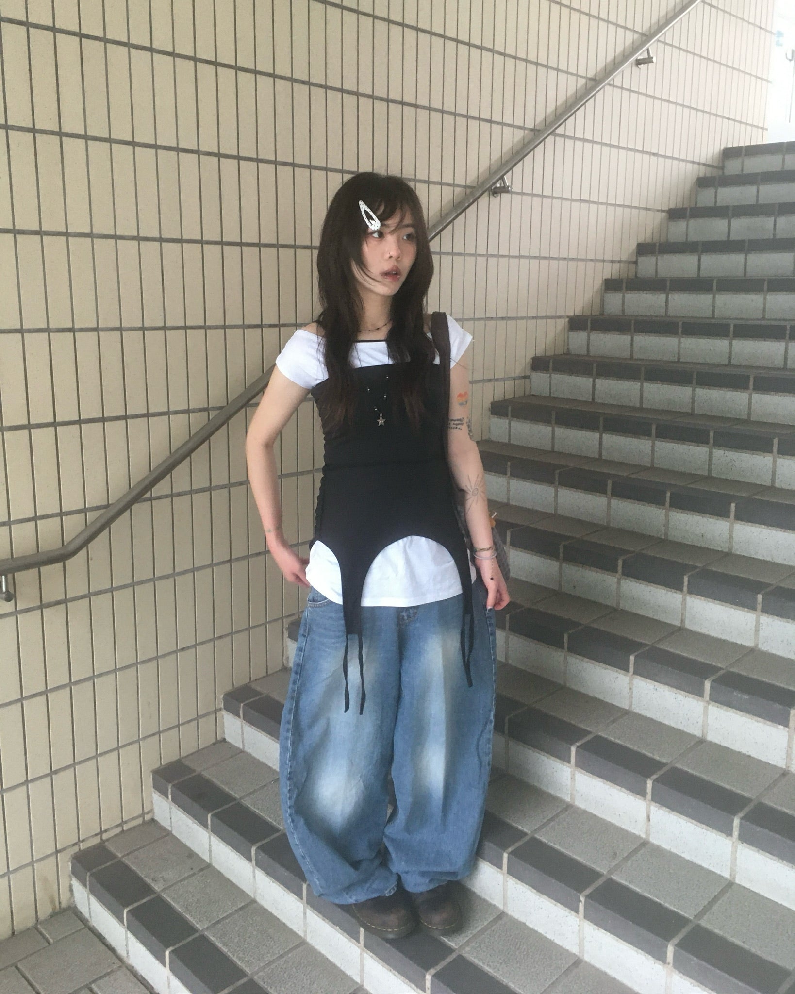 two-piece layered tee (black/white)