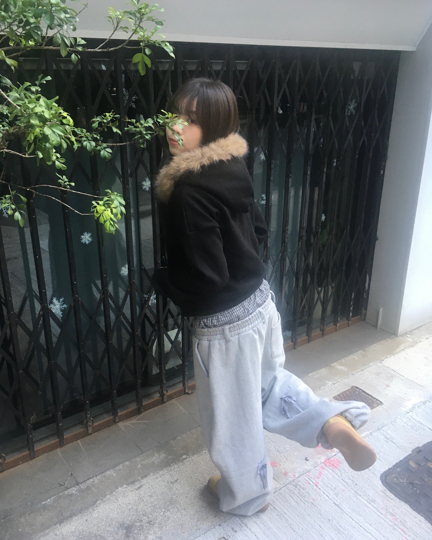 cross crop fur jacket (black)