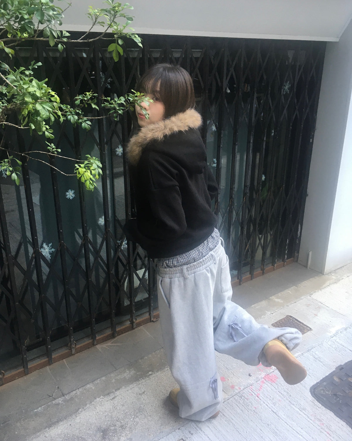 cross crop fur jacket (black)