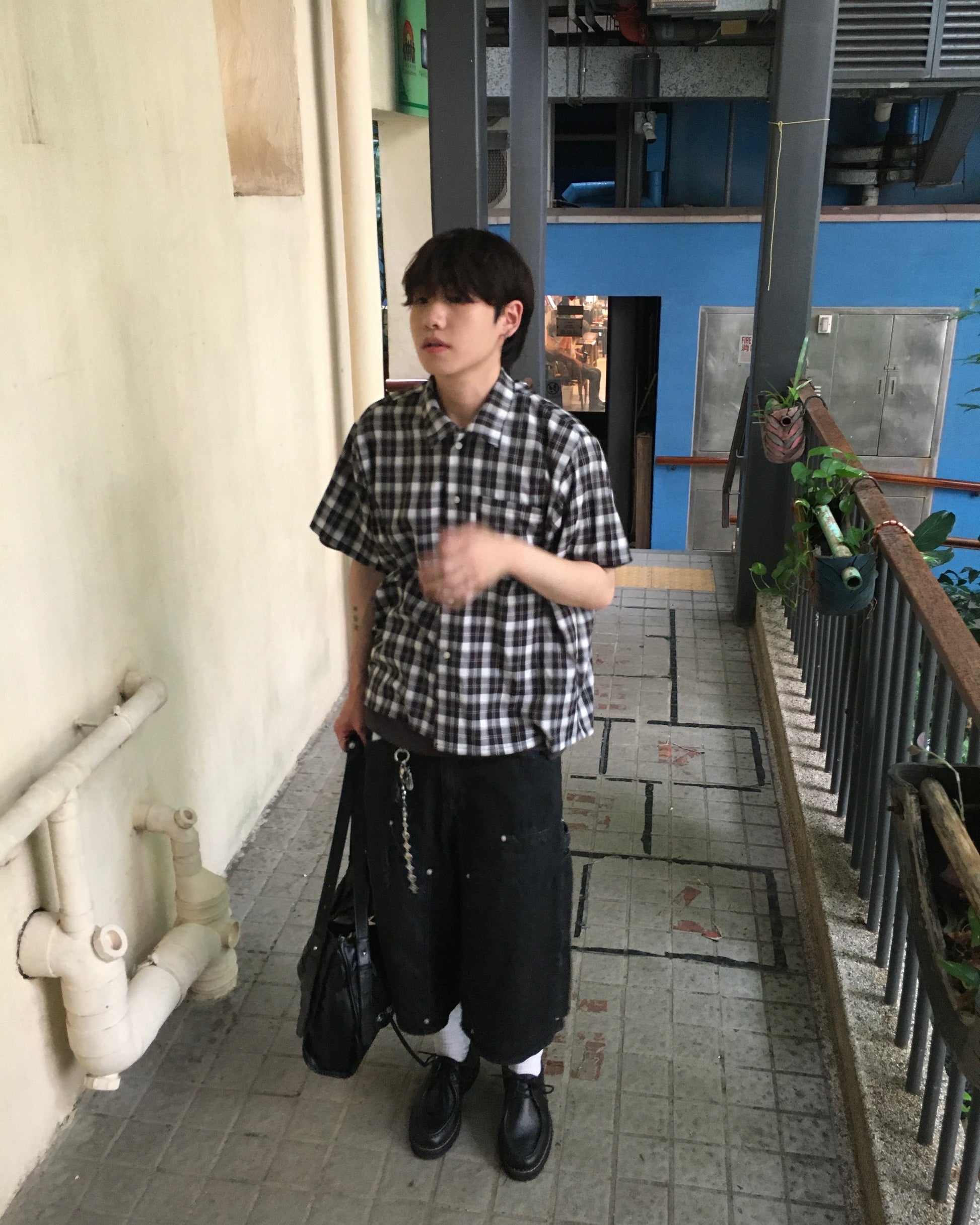 london crop checked shirt (black)