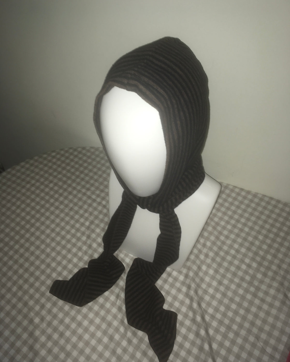 striped hooded scarf (brown)