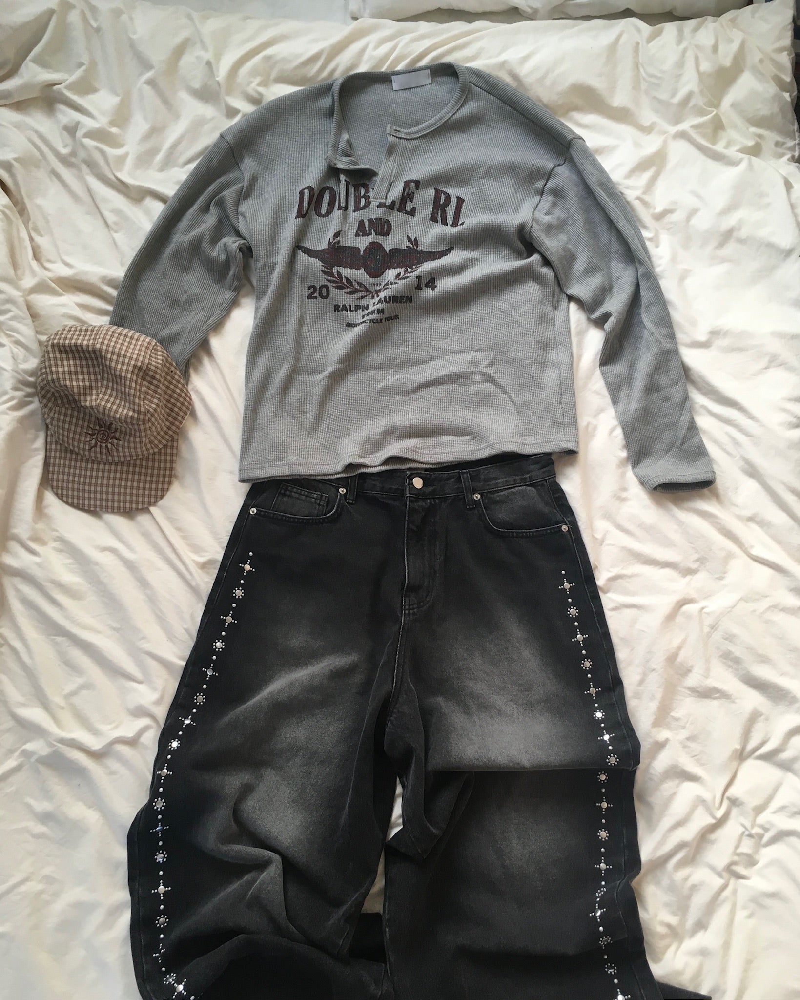 studded balloon jeans (black)