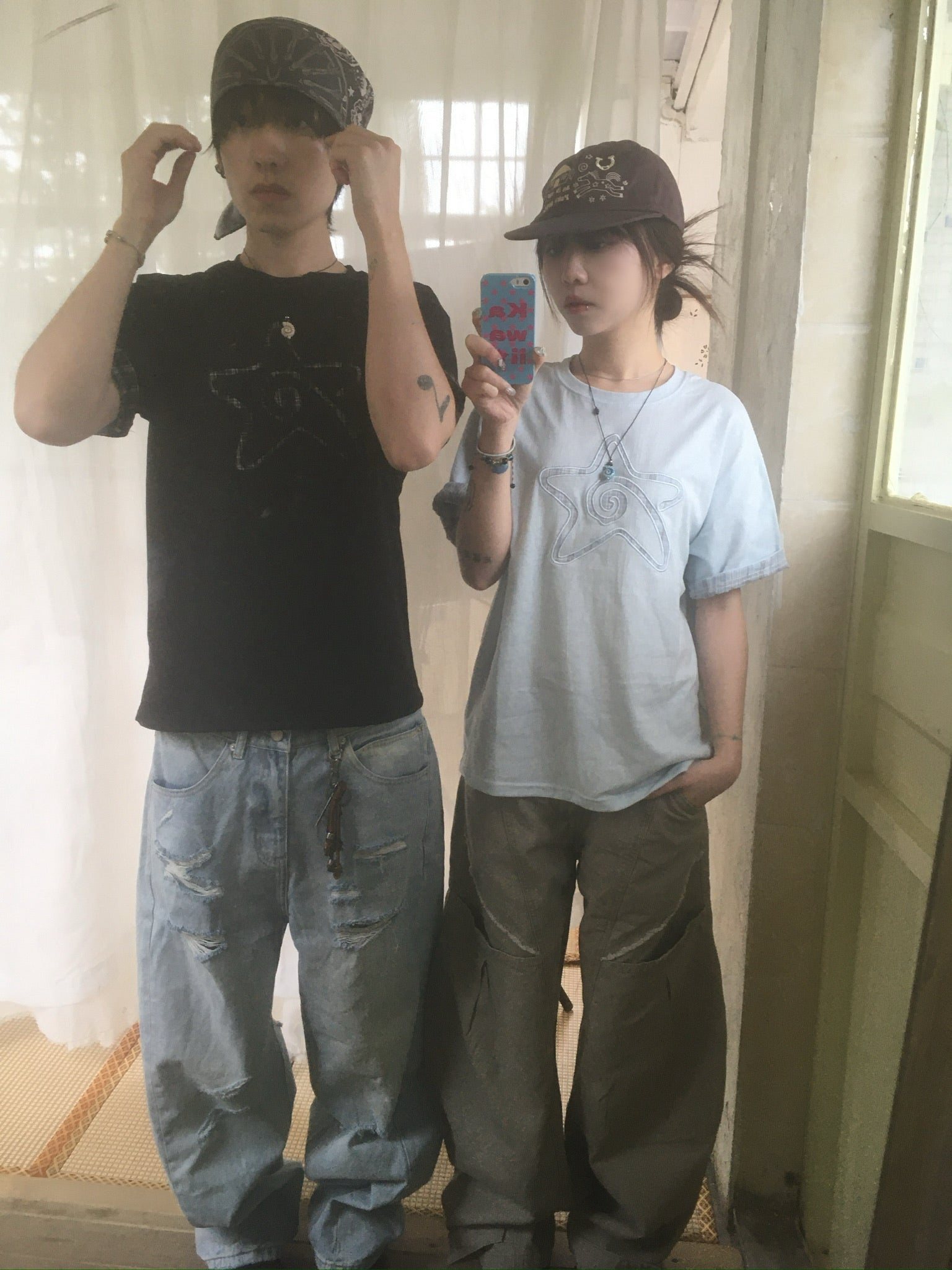 (★BEST) check star roll-up tee (black)