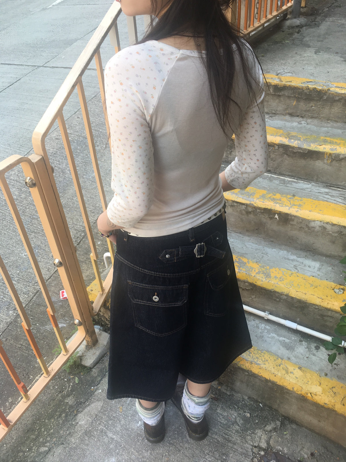 cinch back half raw jeans
