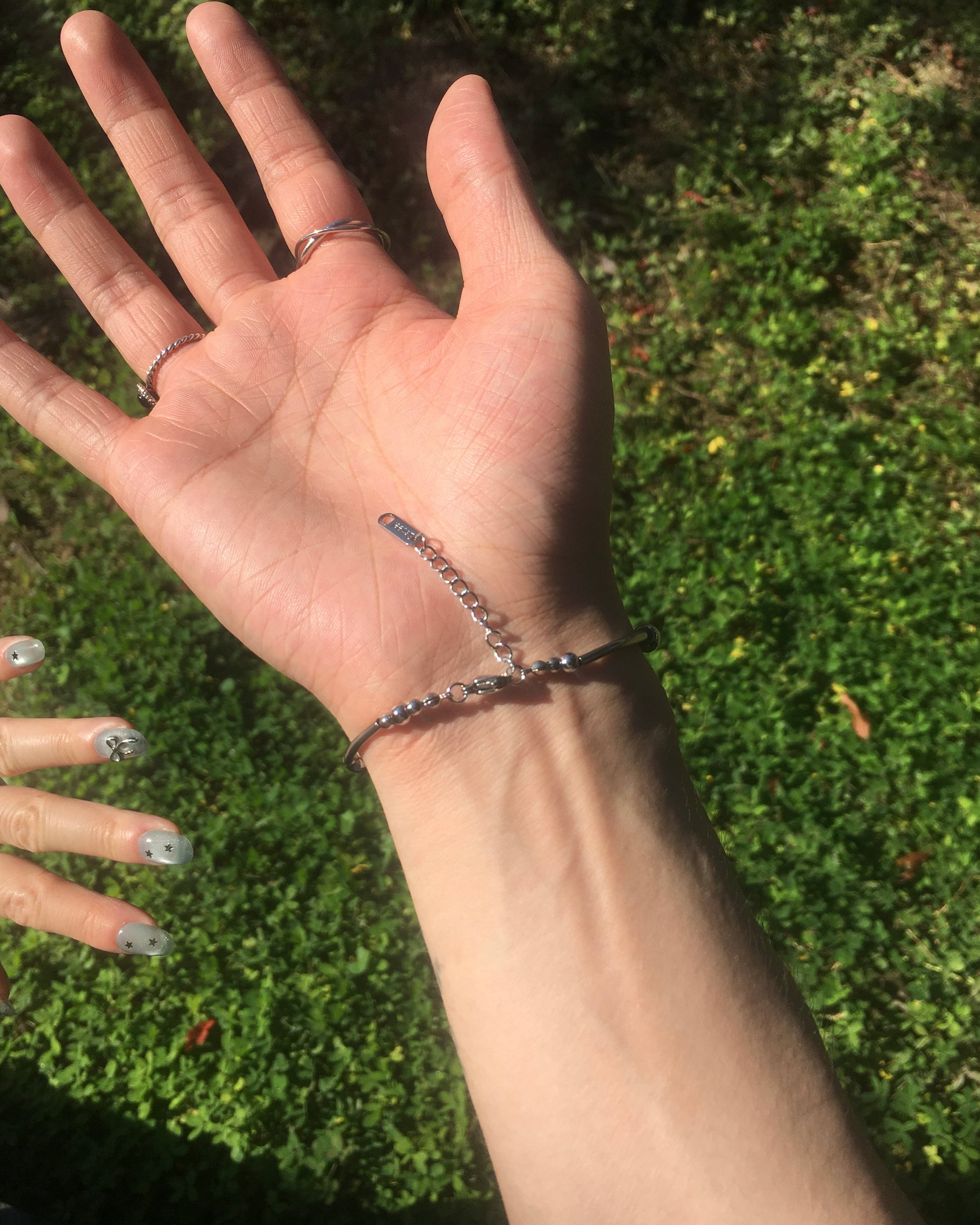 galaxy star bracelet (black)