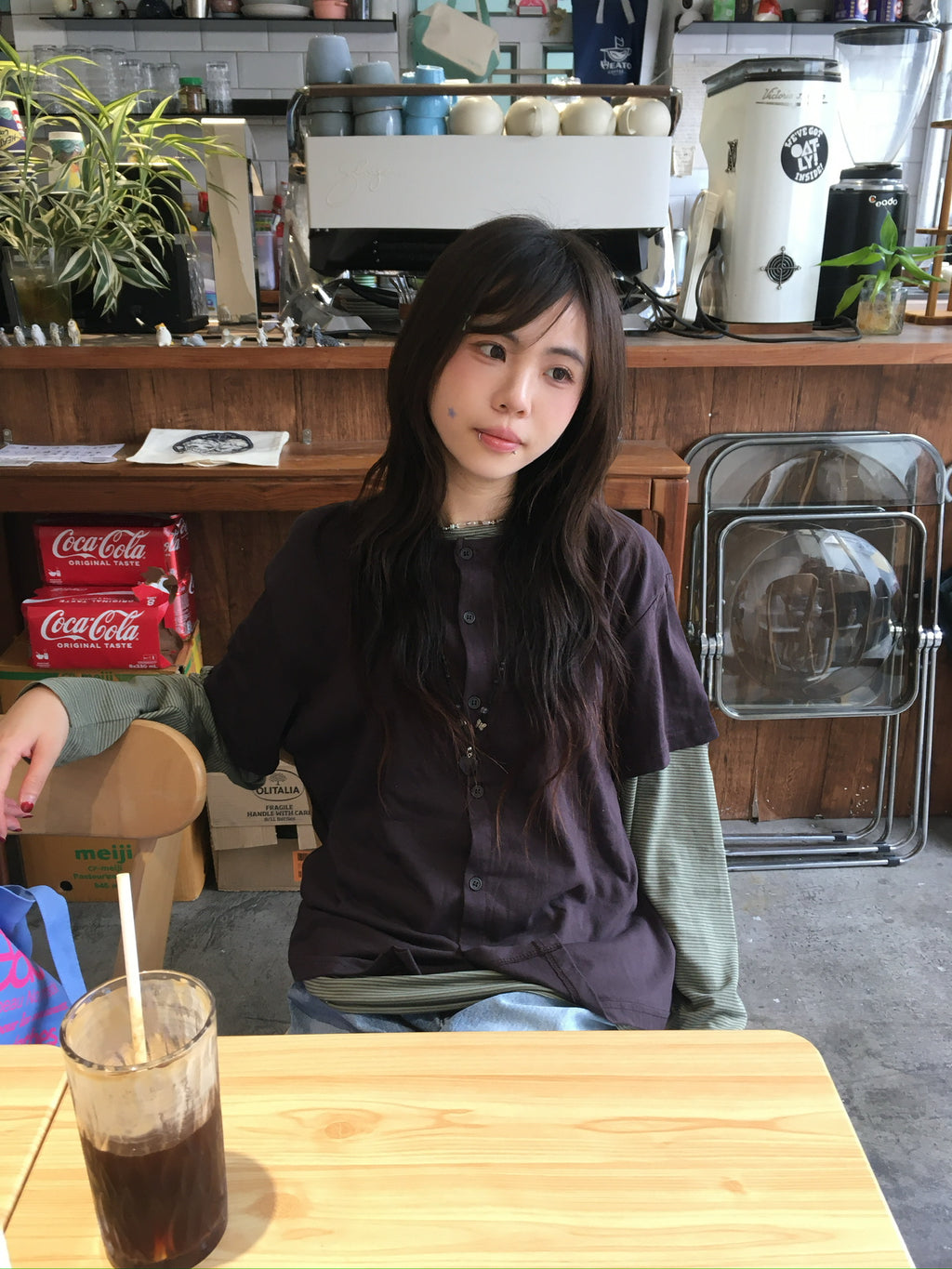 mock layer button tee (brown)