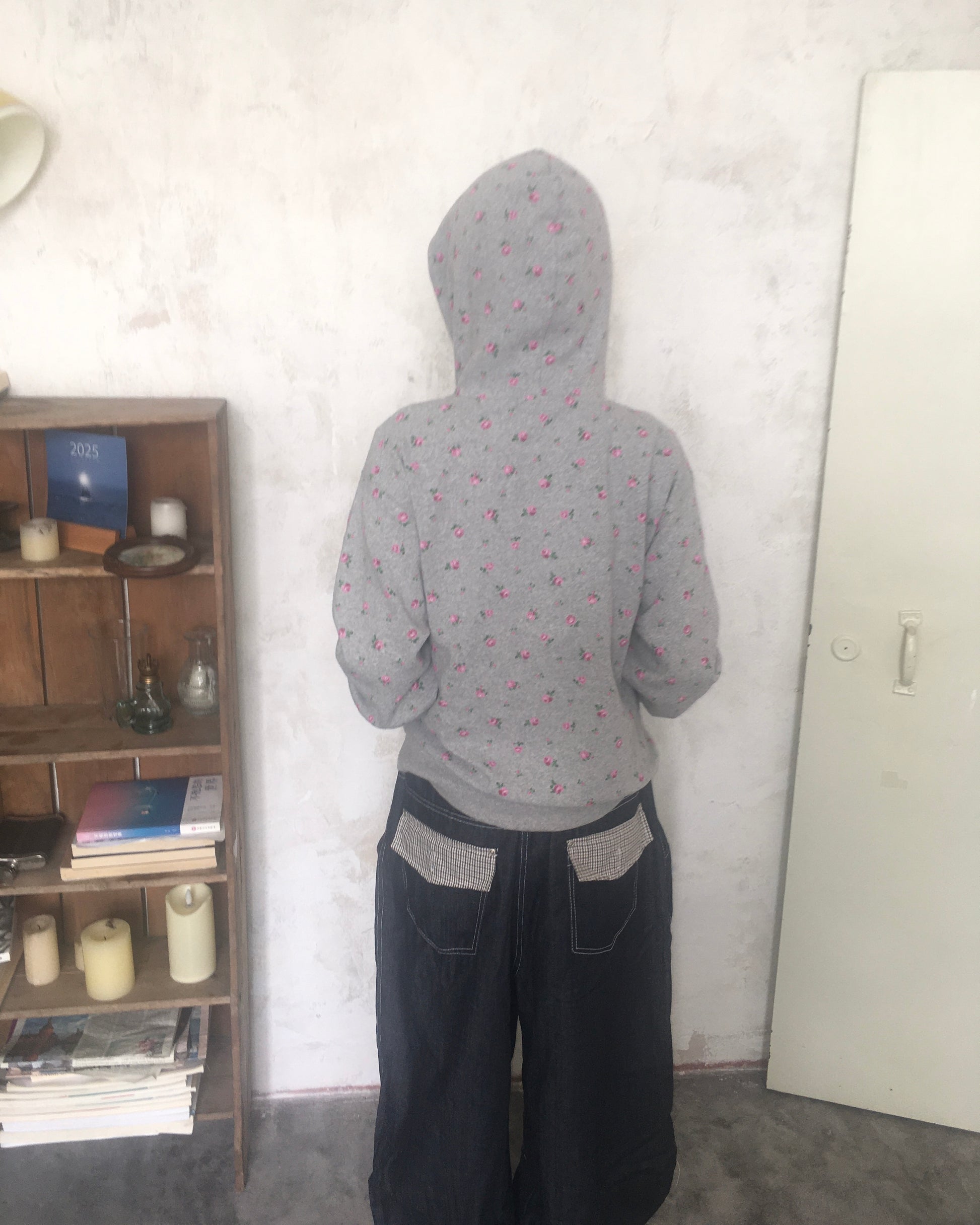 checked cinch back pants (navy)