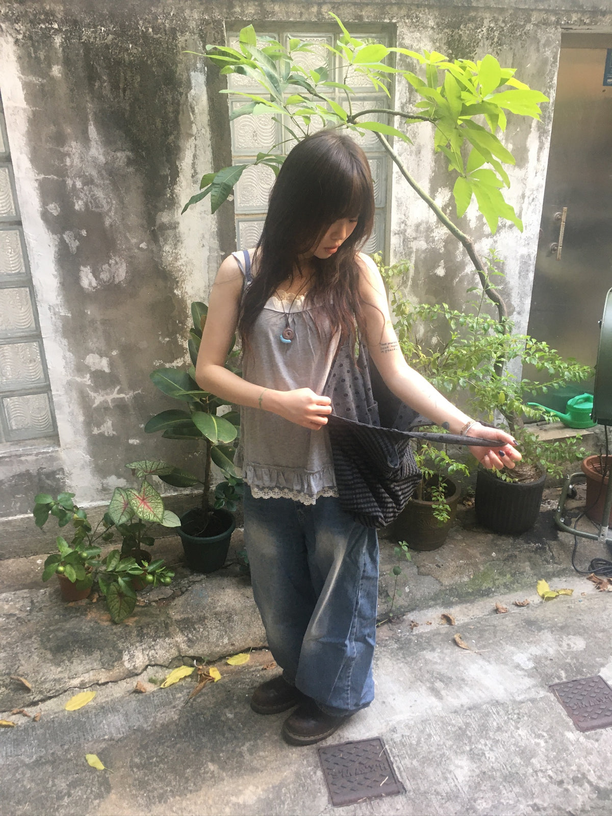 reversible shoulder bag (charcoal)