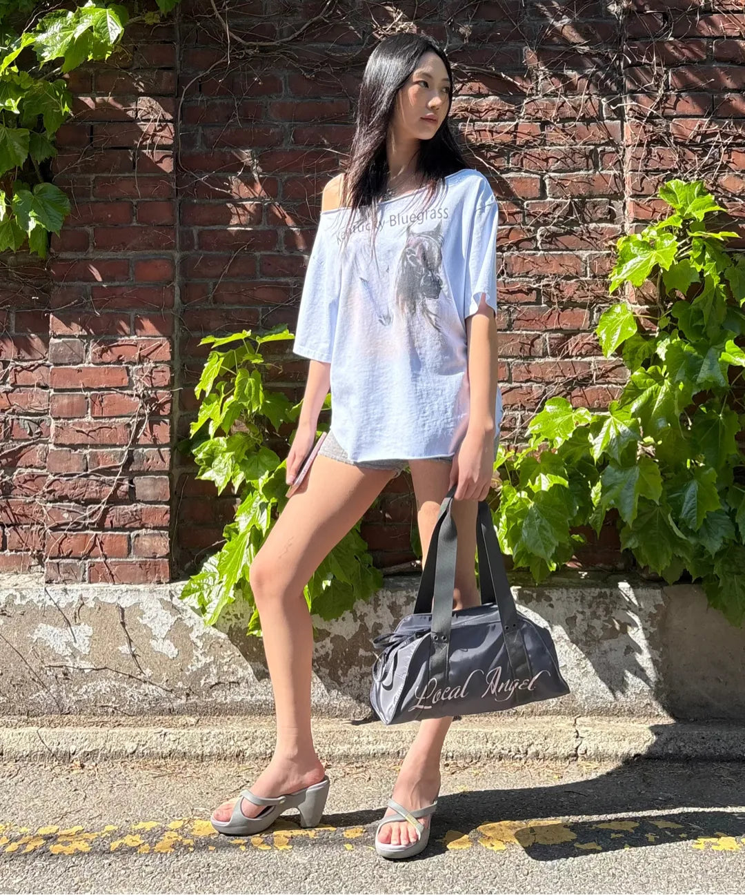 【𝘱𝘳𝘦-𝘰𝘳𝘥𝘦𝘳】SCULPTOR Sheriff Cut Out Tee Dirty White