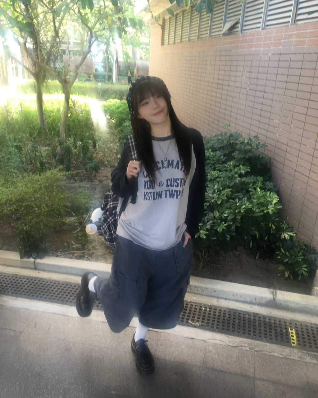 checkmates raglan tee (navy/grey) (women)