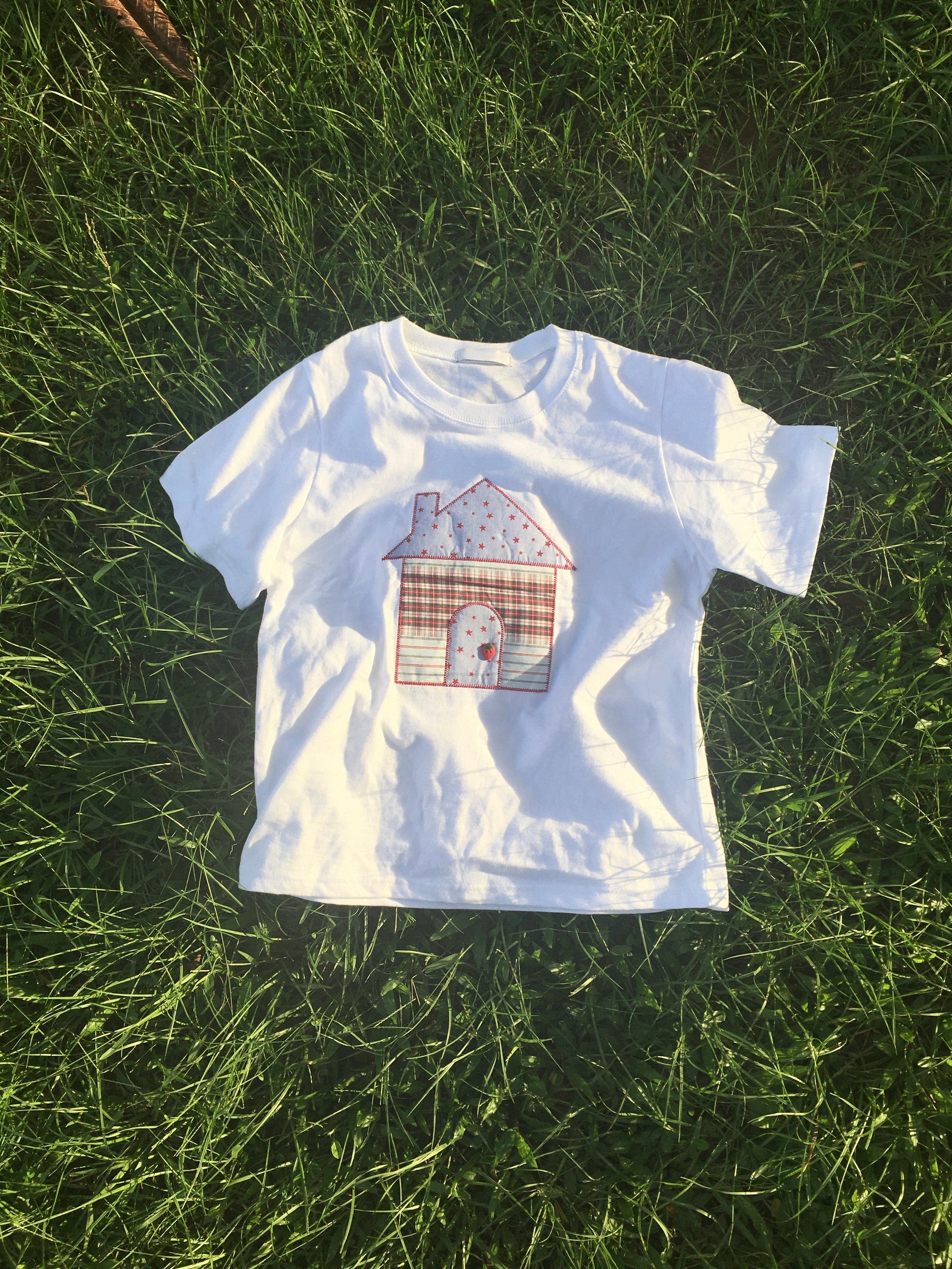 house tee (white)