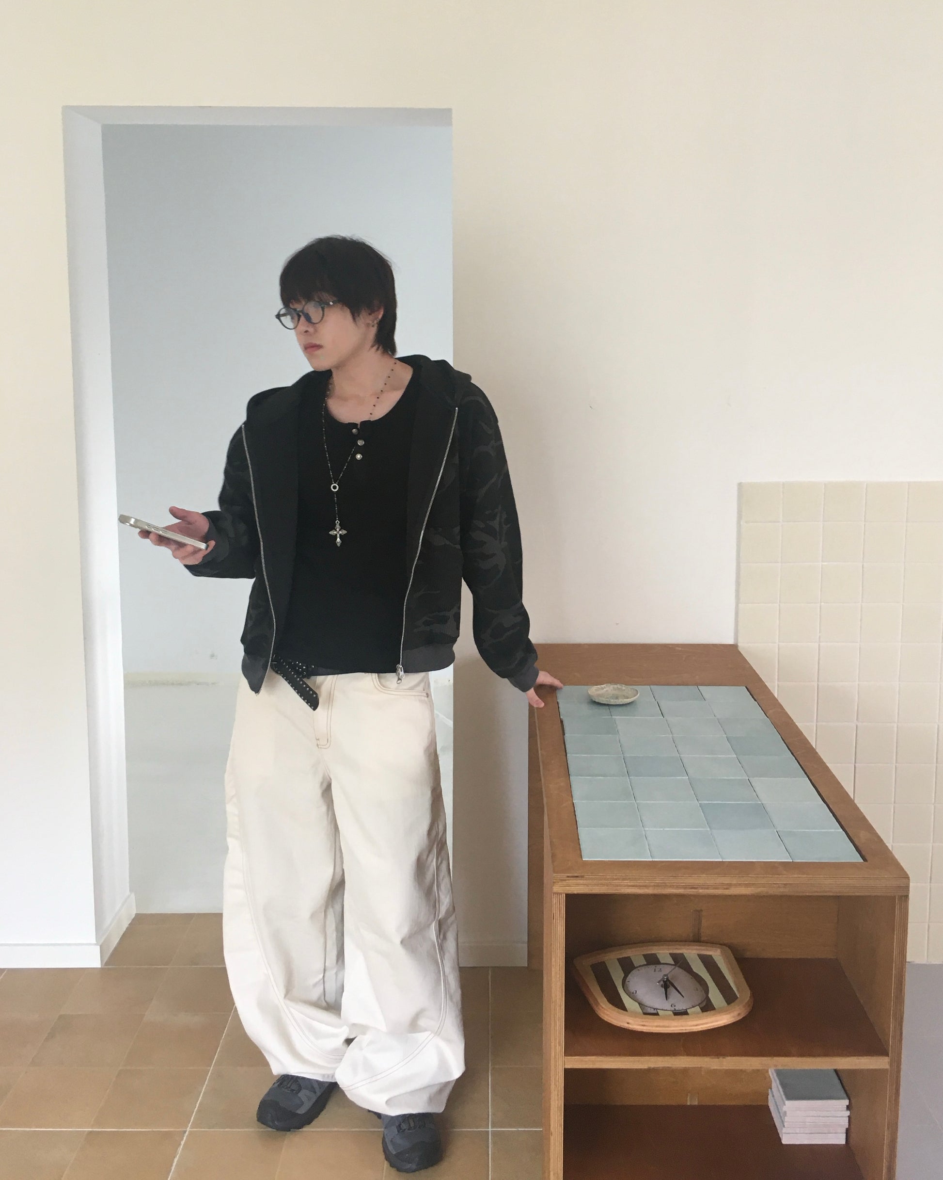 camo waffle zip-up hoodie (charcoal)