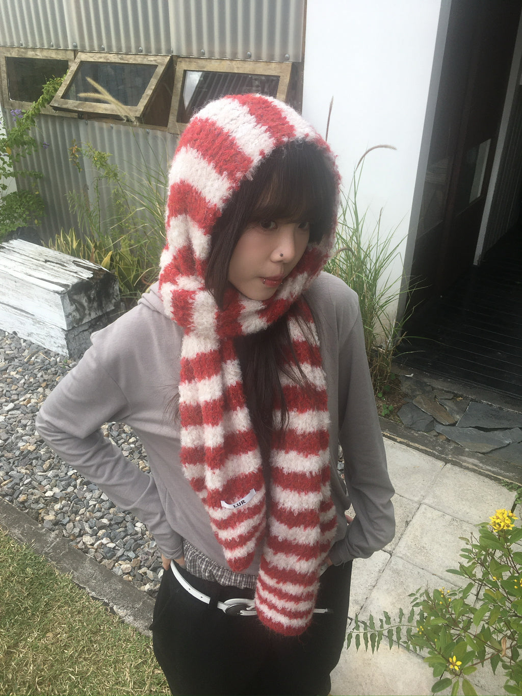 striped wool scarf (red)