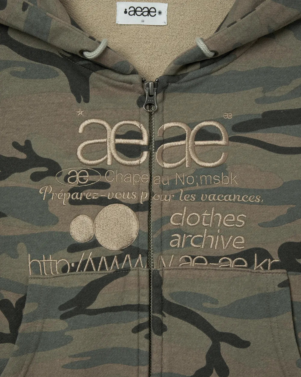 AEAE WEB LOGO CROP HOOD ZIP UP (CAMO BEIGE)