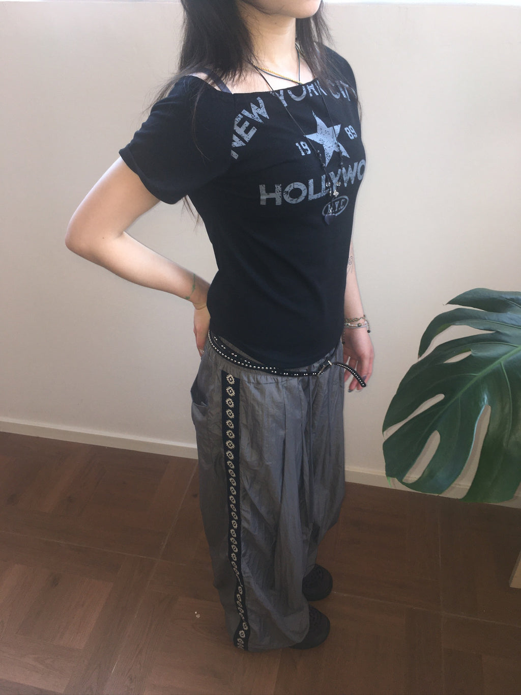 hollywood boat neck tee (black)