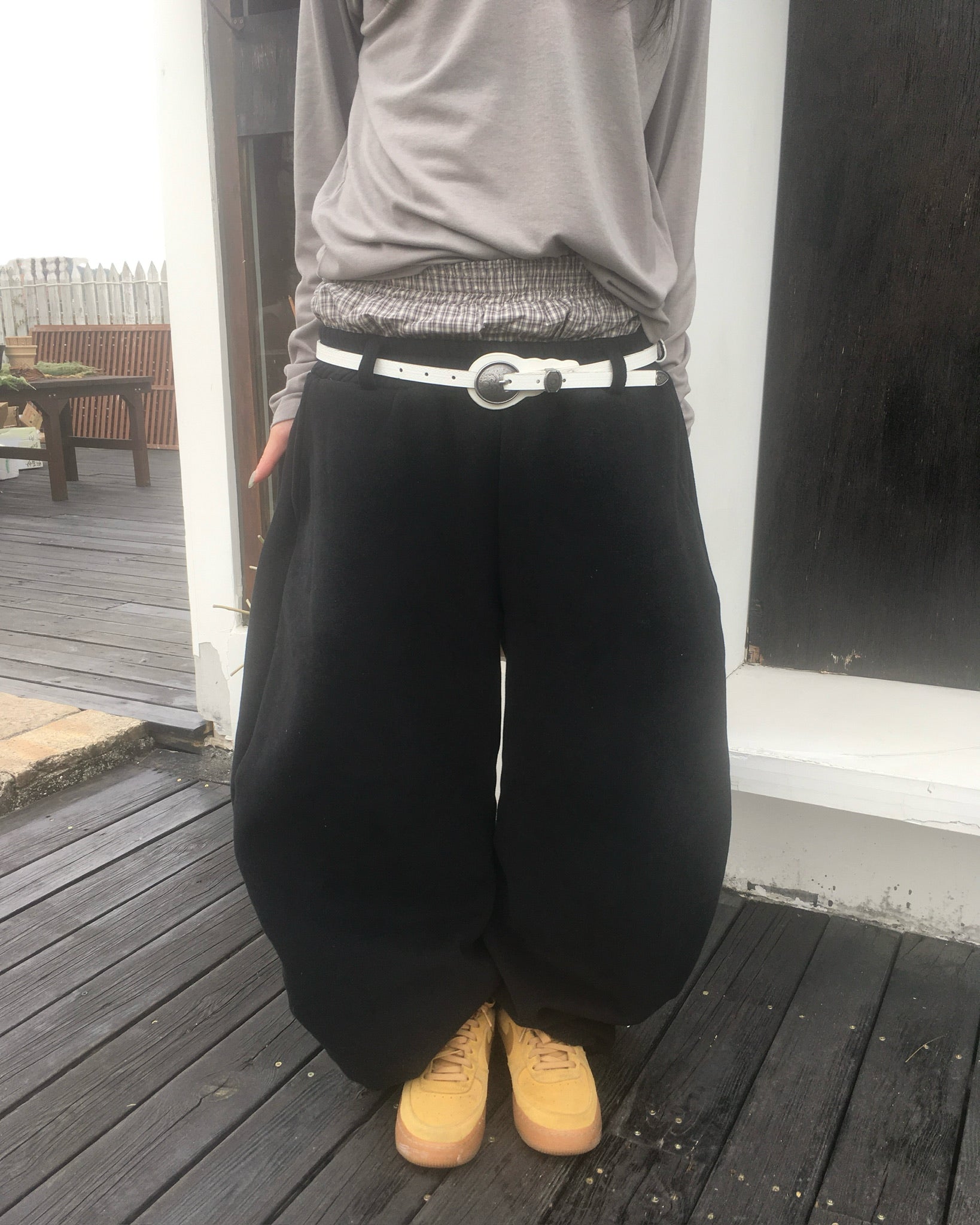 trunk layered sweat pants (black)