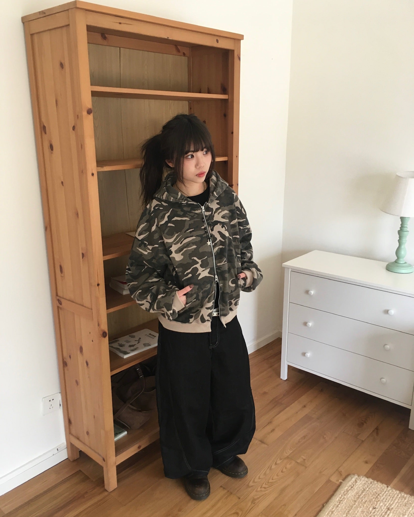 stitch pocket pants (black)