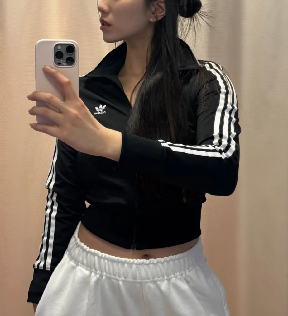 【𝘱𝘳𝘦-𝘰𝘳𝘥𝘦𝘳】Adidas Firebird Track Top