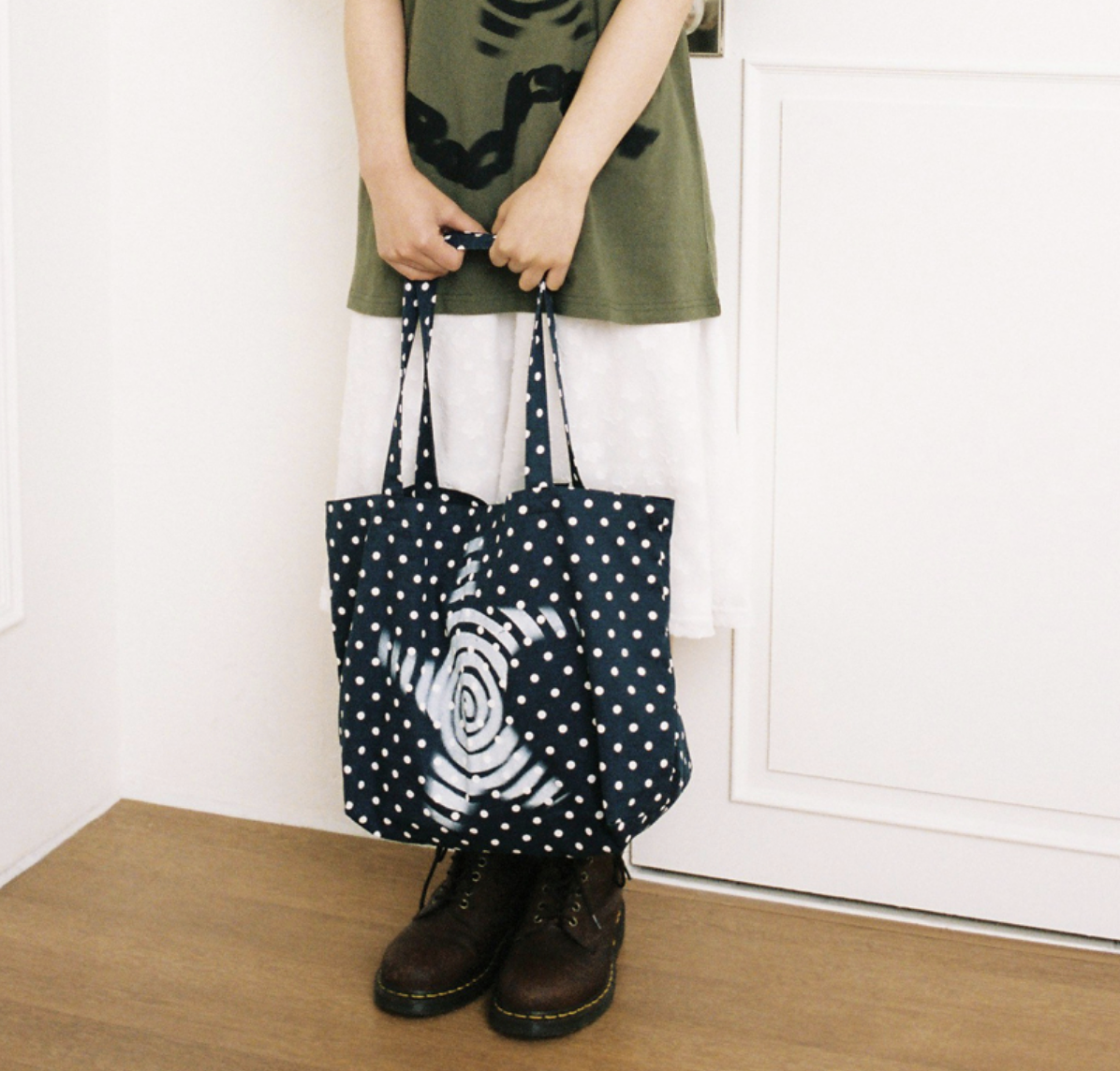 【𝘱𝘳𝘦-𝘰𝘳𝘥𝘦𝘳】WEBHOUSE Twister Star Tote Bag Dot