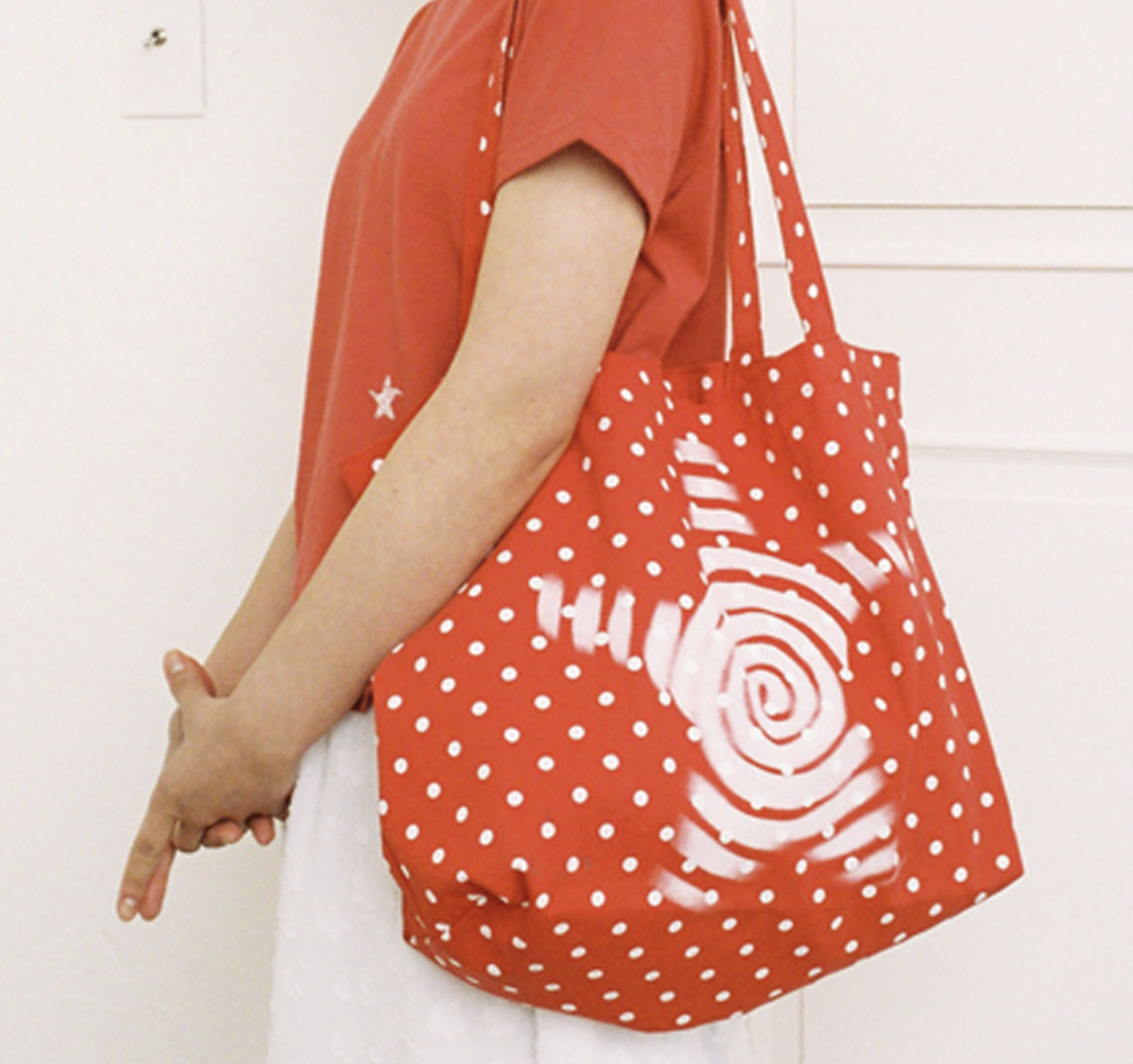 【𝘱𝘳𝘦-𝘰𝘳𝘥𝘦𝘳】WEBHOUSE Twister Star Tote Bag Dot