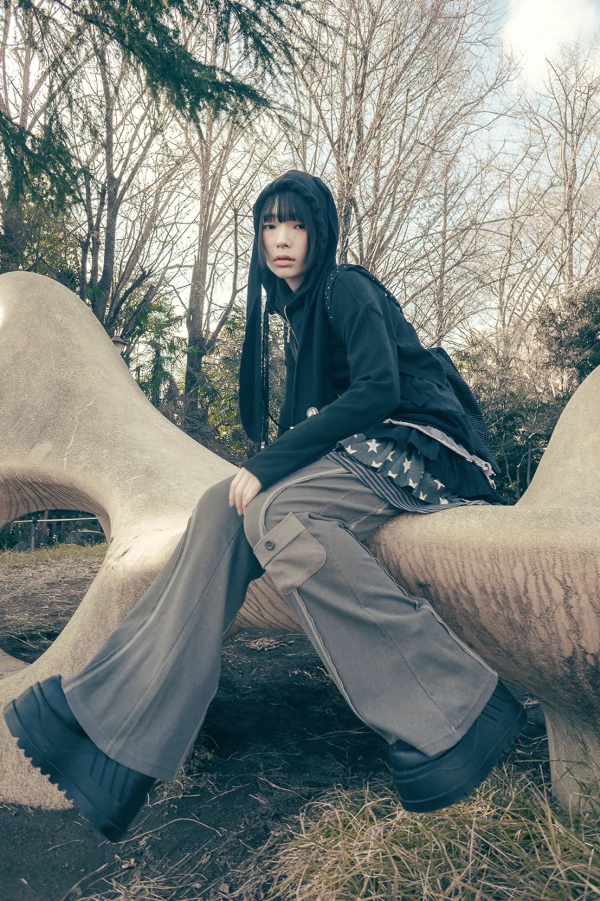 HUGYOURSKIN PIGMENT BOOTCUT PANTS (CHARCOAL)