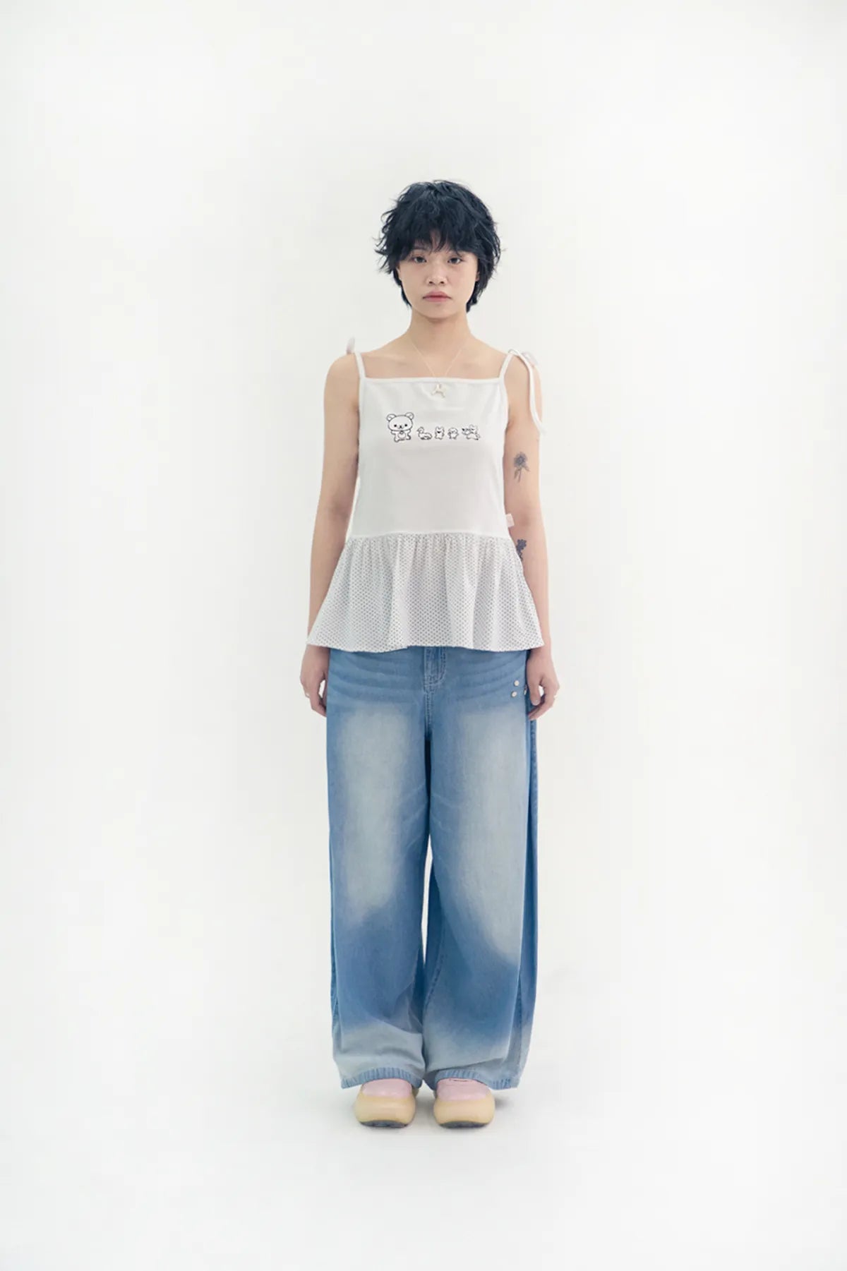 HUGYOURSKIN KORILAKKUMA WASHED JEANS (BLUE)