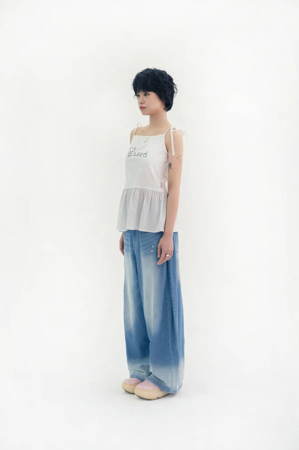 HUGYOURSKIN KORILAKKUMA WASHED JEANS (BLUE)