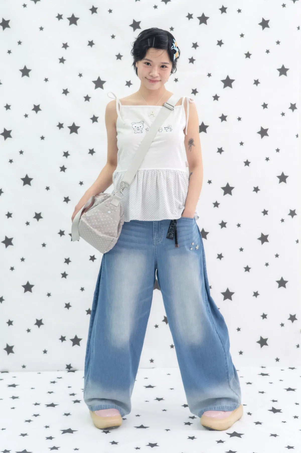 HUGYOURSKIN KORILAKKUMA WASHED JEANS (BLUE)