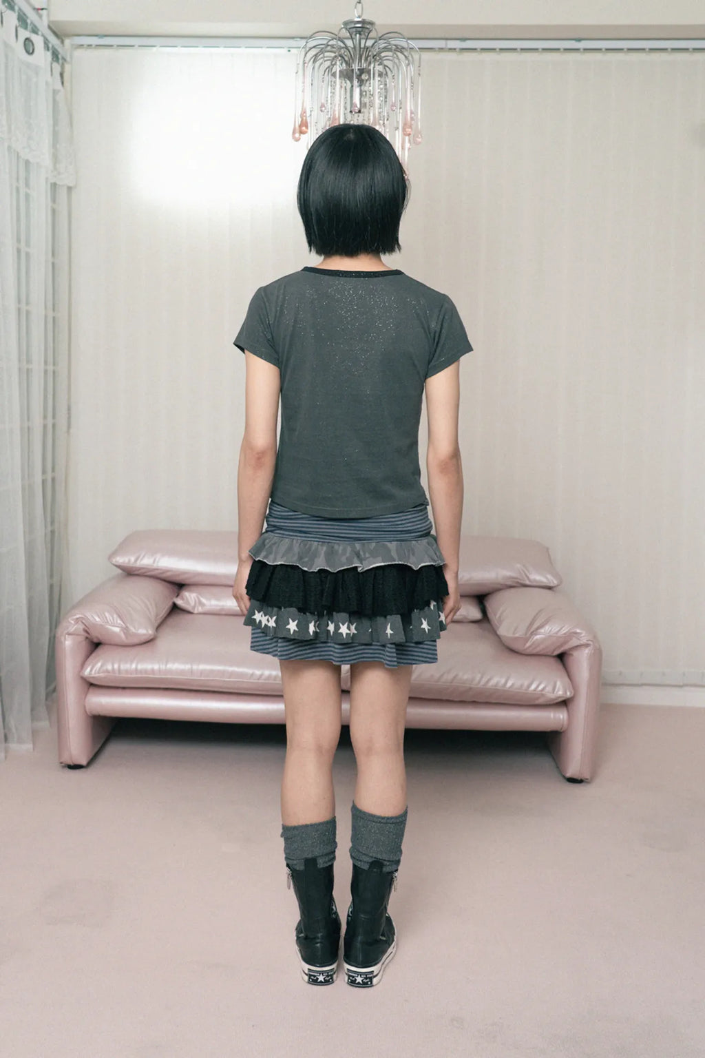 HUGYOURSKIN GLITTER MELTED TEE (CHARCOAL)
