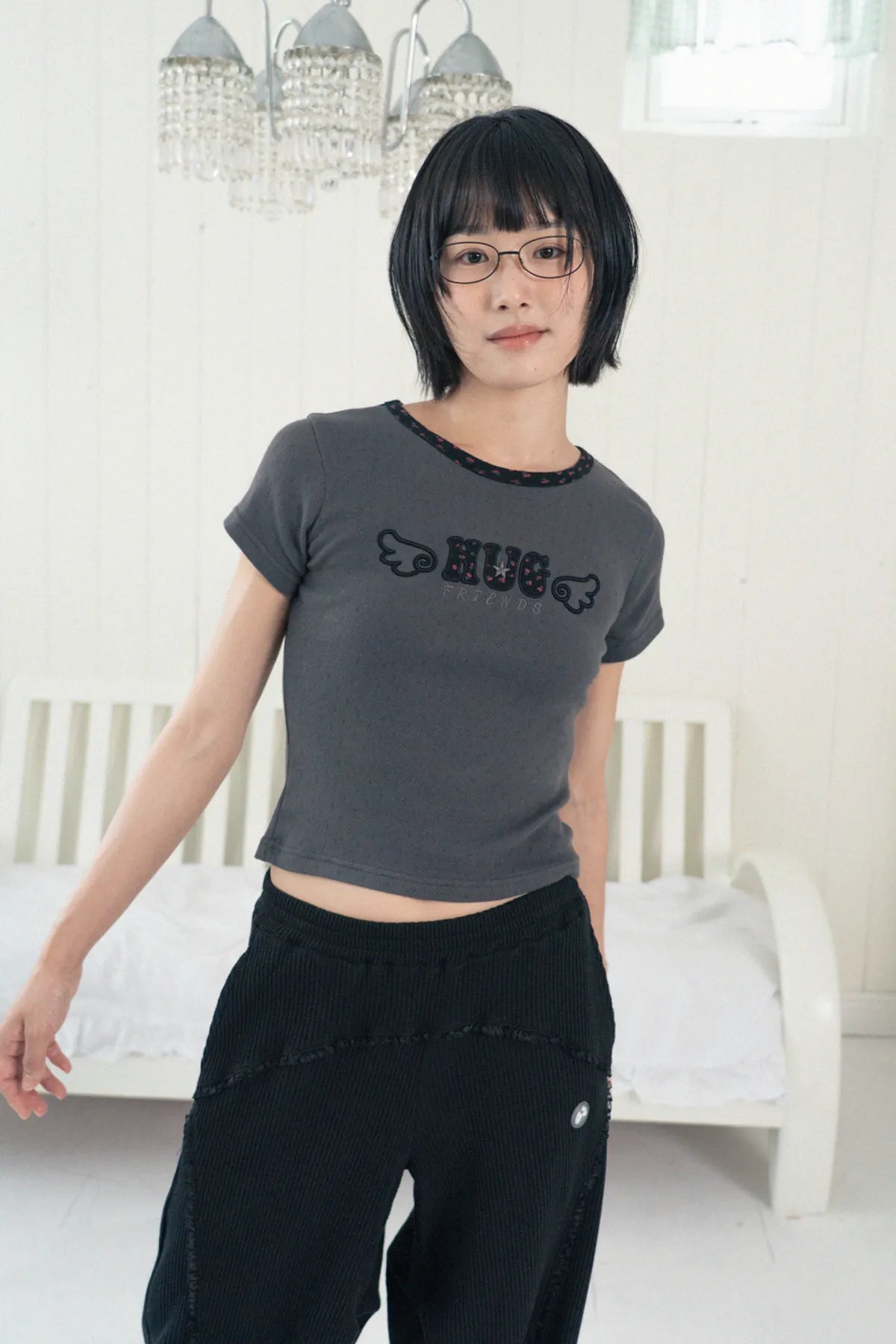 HUGYOURSKIN HUG FRIENDS TEE (CHARCOAL)