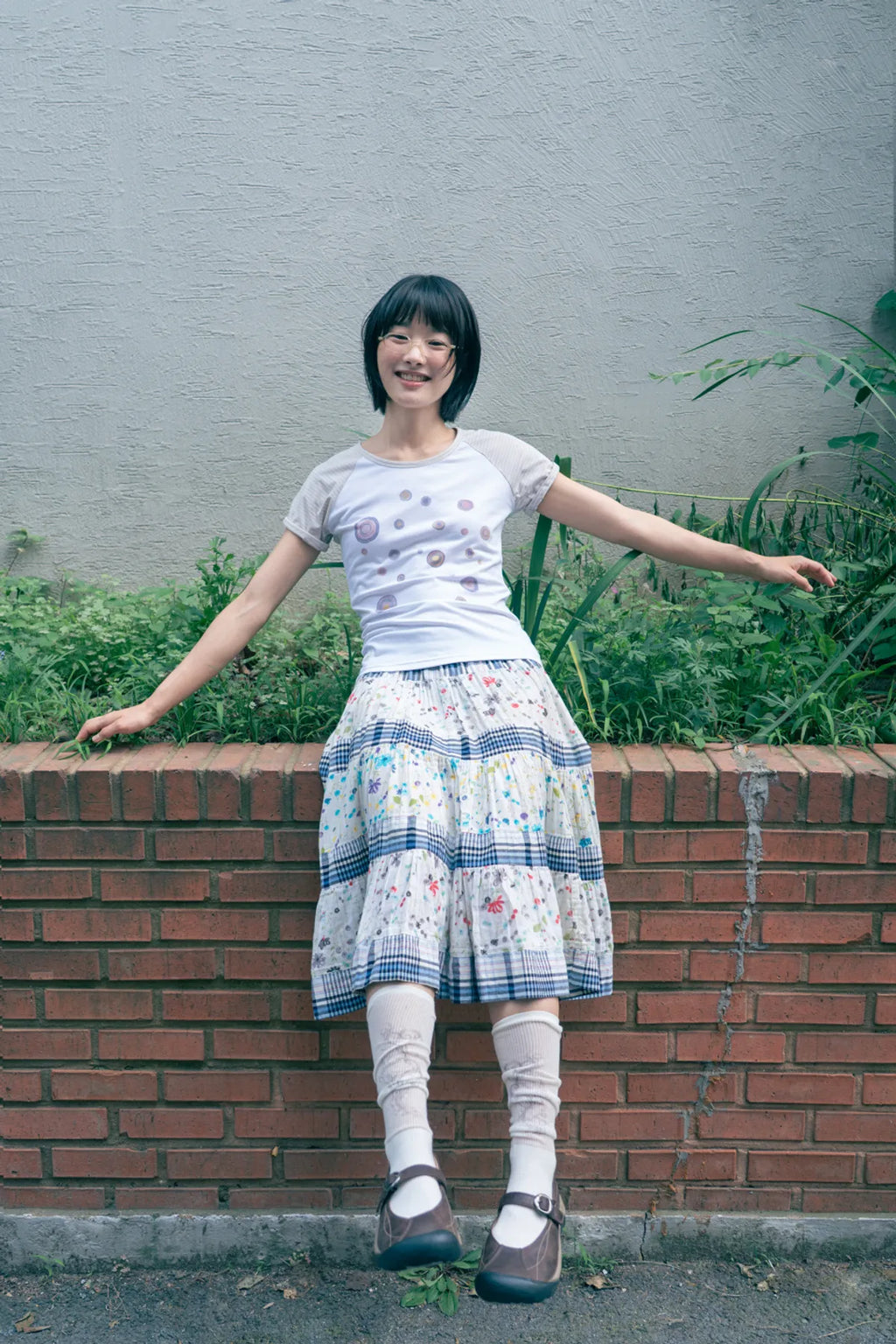 HUGYOURSKIN GOMPANG-EE RINGER TEE (BEIGE)