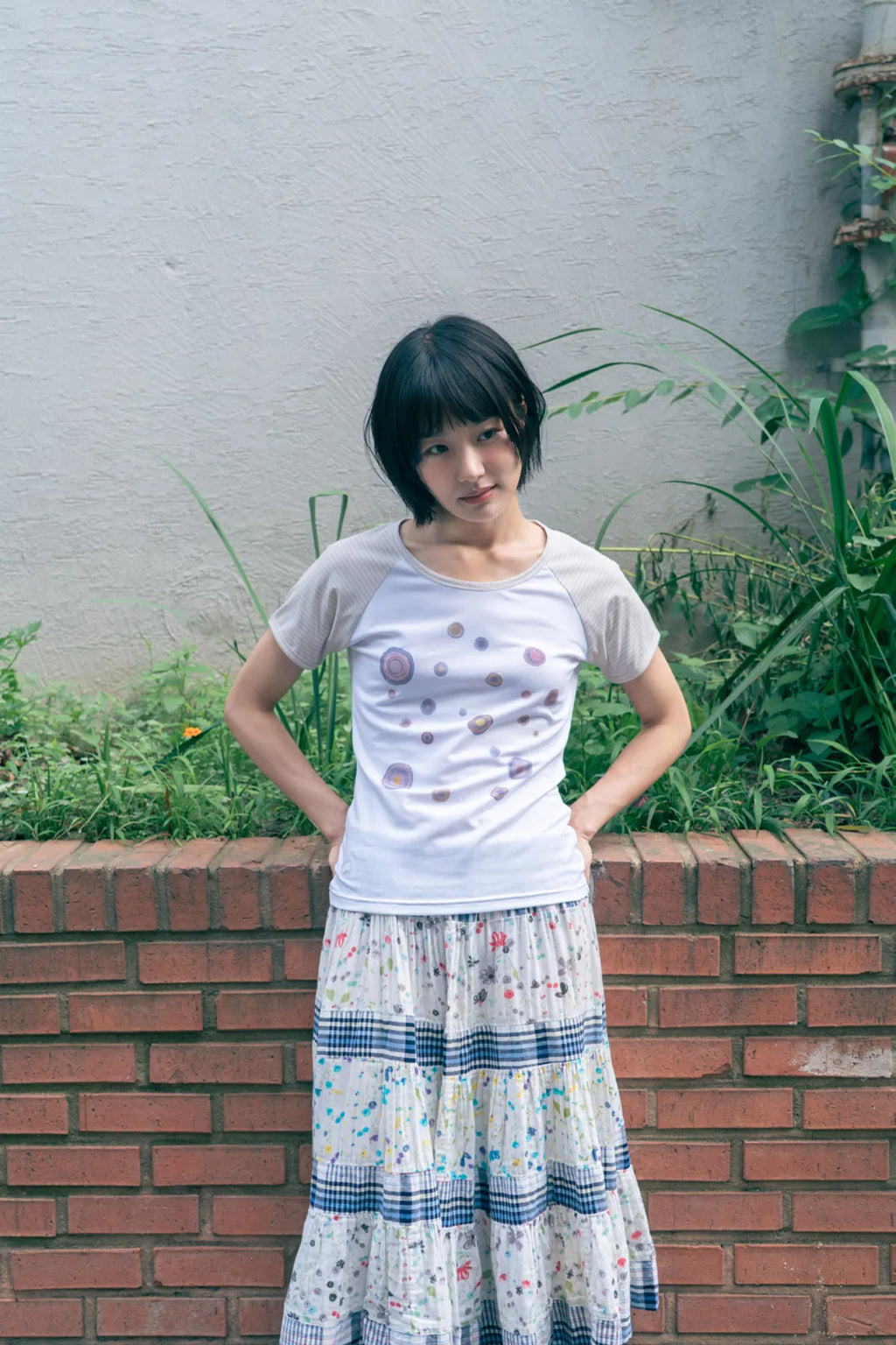 HUGYOURSKIN GOMPANG-EE RINGER TEE (BEIGE)