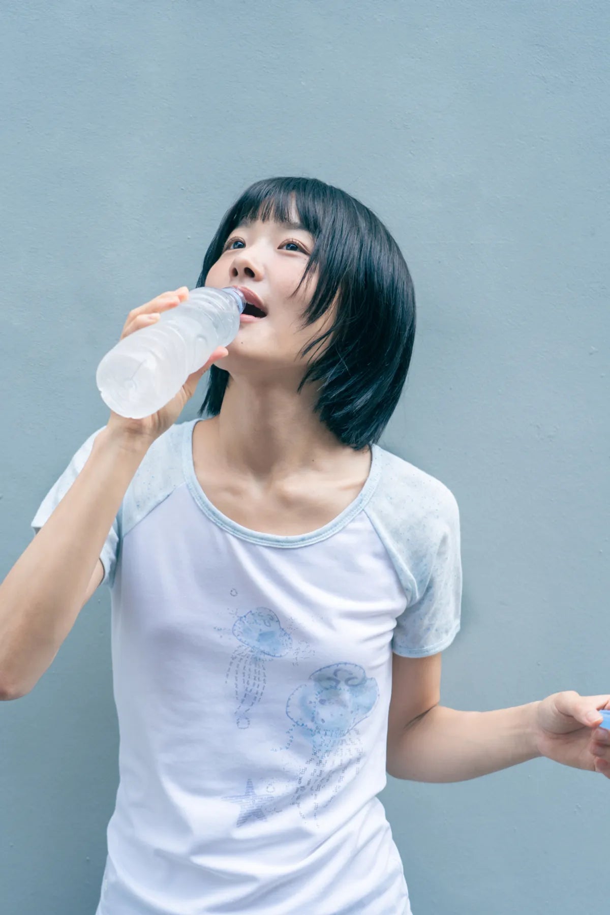 HUGYOURSKIN JELLY FISH RINGER TEE (BLUE)