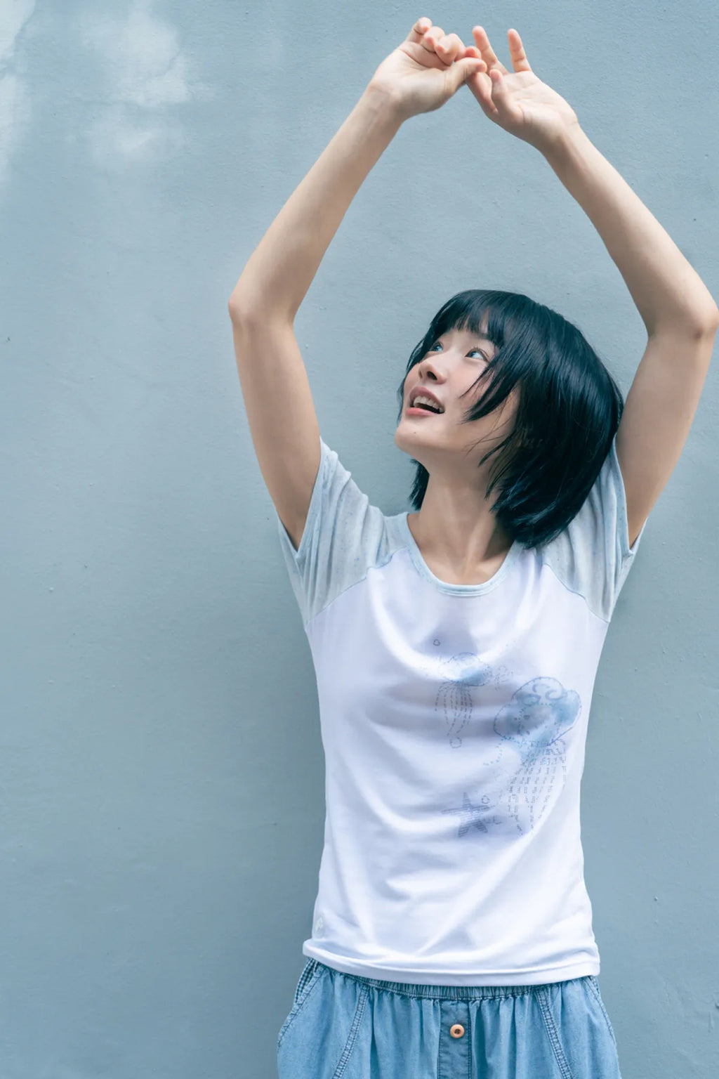 HUGYOURSKIN JELLY FISH RINGER TEE (BLUE)