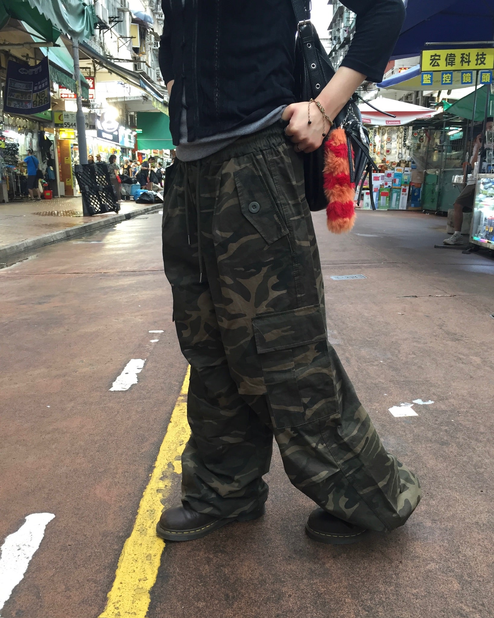(in stock) military camo work pants (khaki)