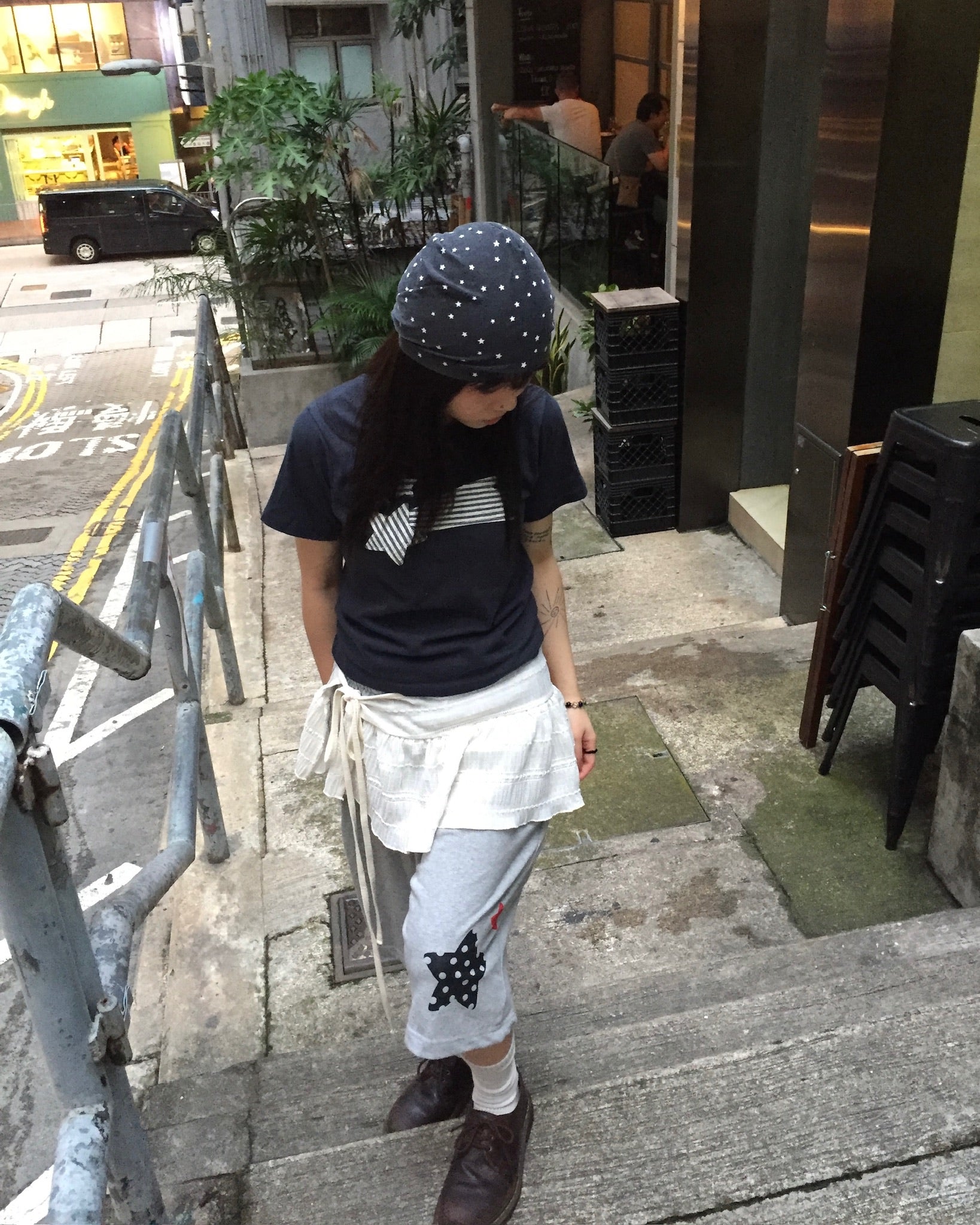 star patch crop tee (navy)