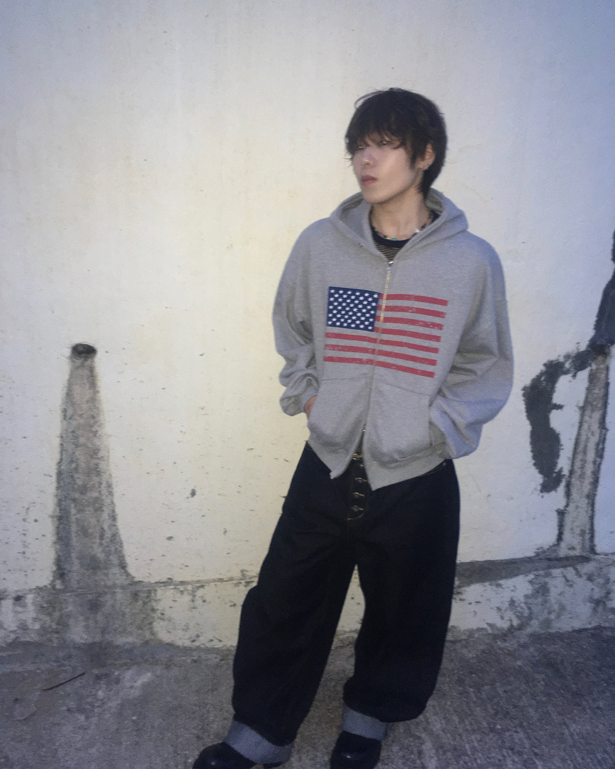 stitch baggy raw jeans