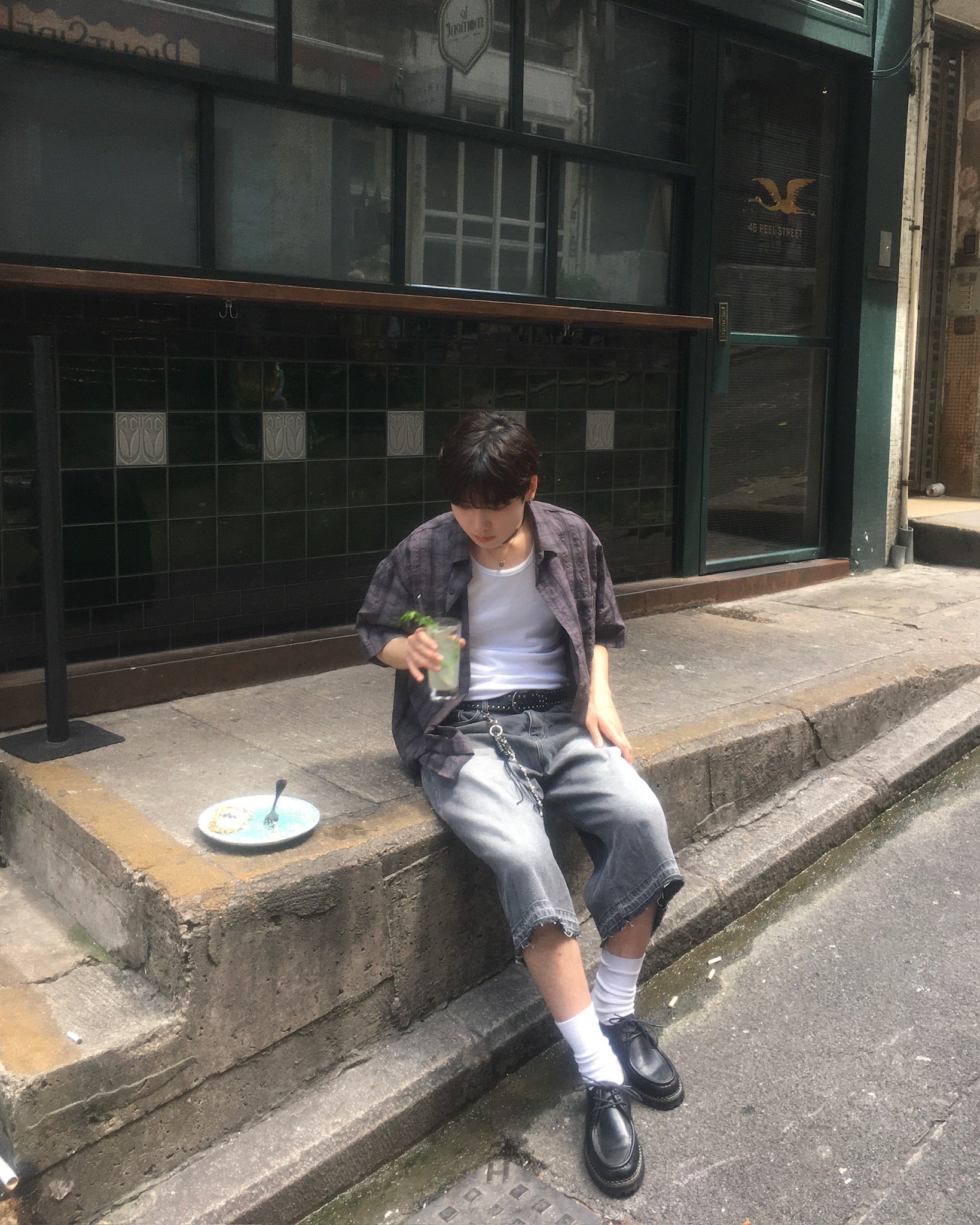 deck washed bermuda jeans (black)