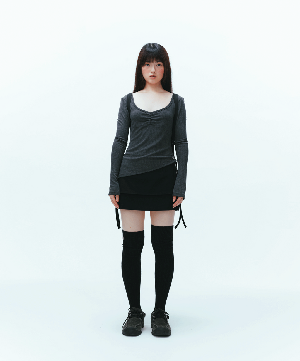 ✪【𝘱𝘳𝘦-𝘰𝘳𝘥𝘦𝘳】coyseio unbalance shirring top (2 color)