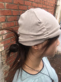 soft ruched beanie (beige)