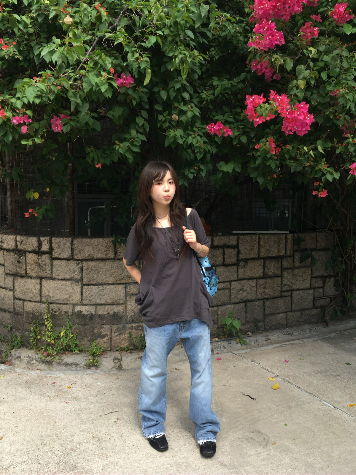 frayed hem flare jeans