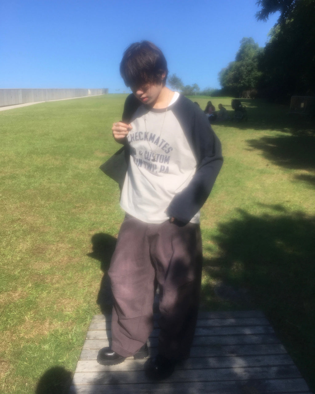 checkmates raglan tee (navy/grey) (men)