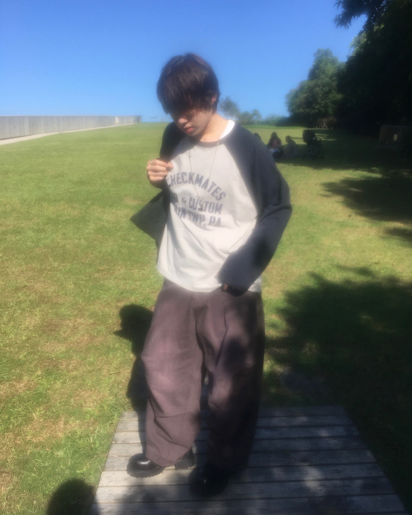 checkmates raglan tee (navy/grey) (men)