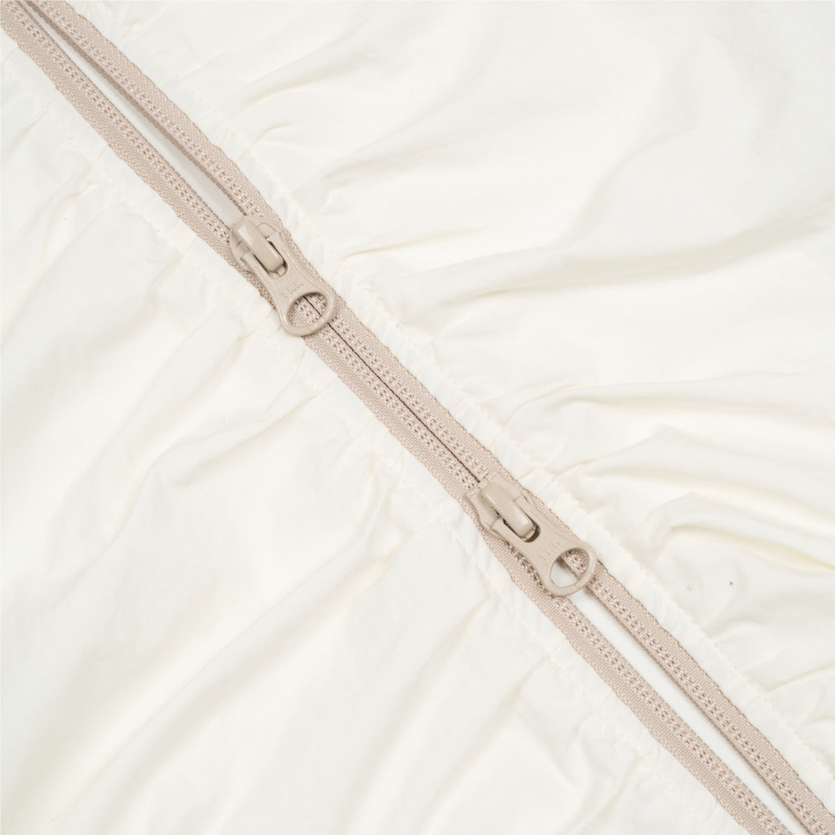 TCM SHIRRING HALF WINDSTOPER (IVORY/BEIGE)