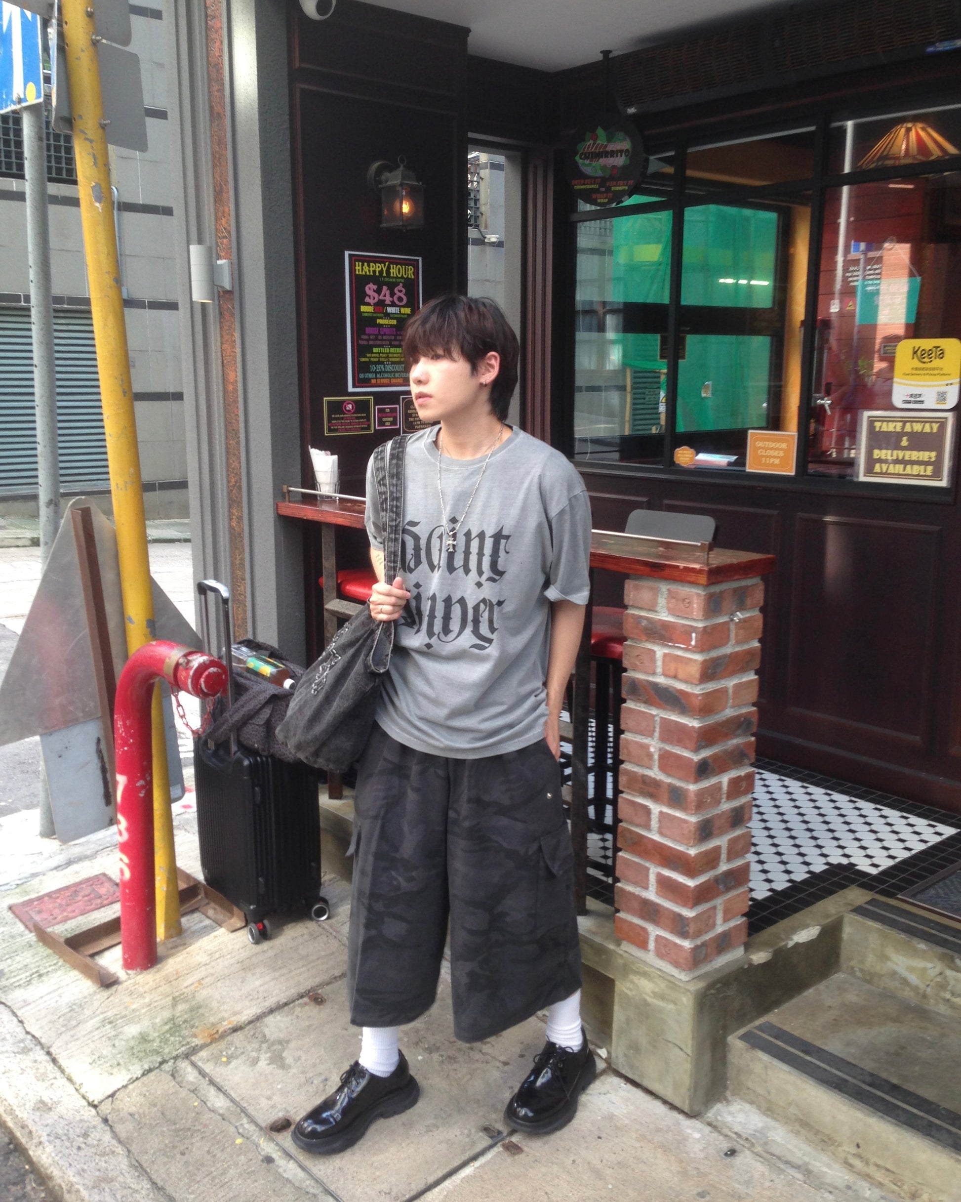 saint washed tee (light grey)