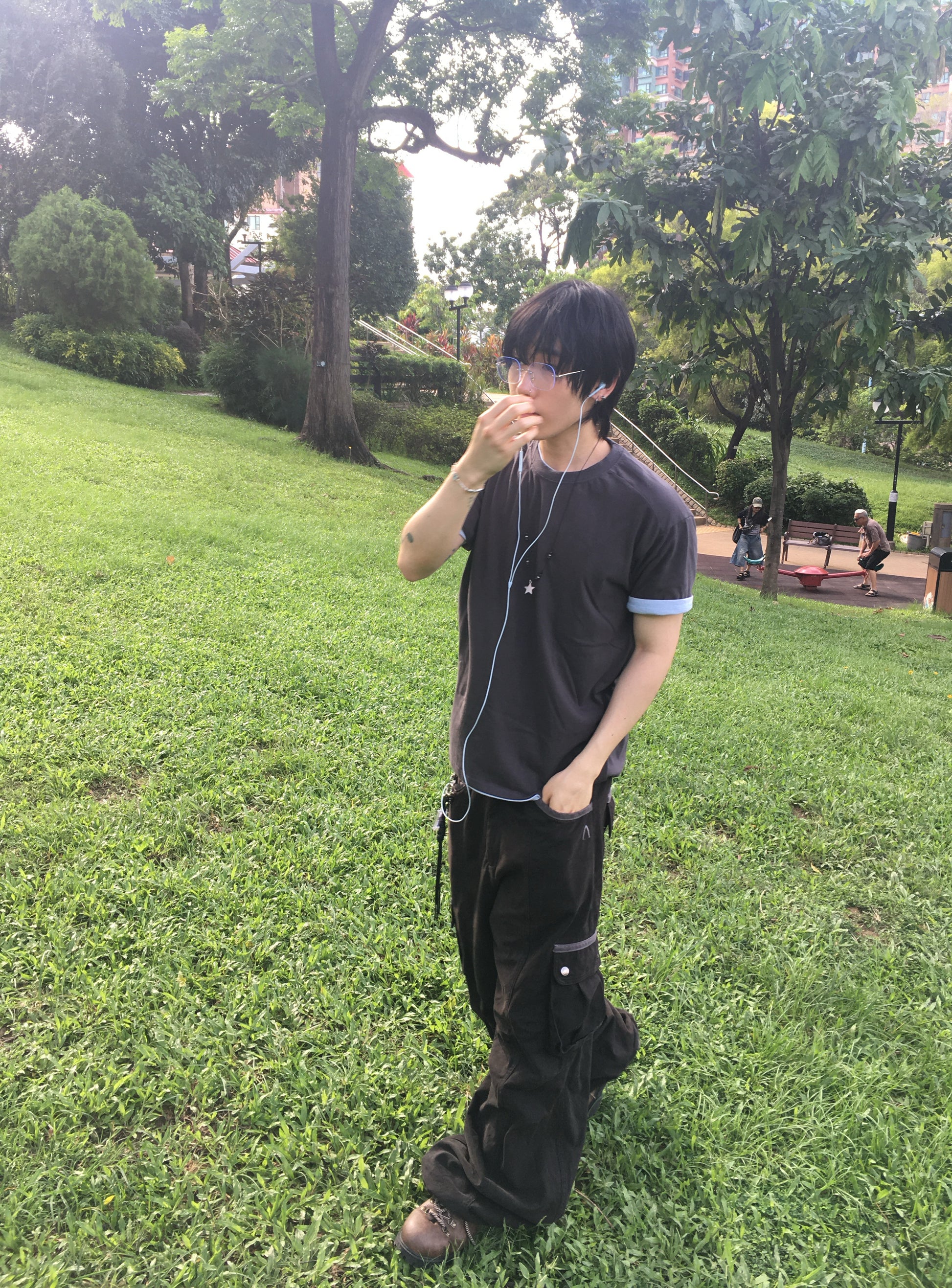 (★1+1) layered crop tee (charcoal+fade blue)