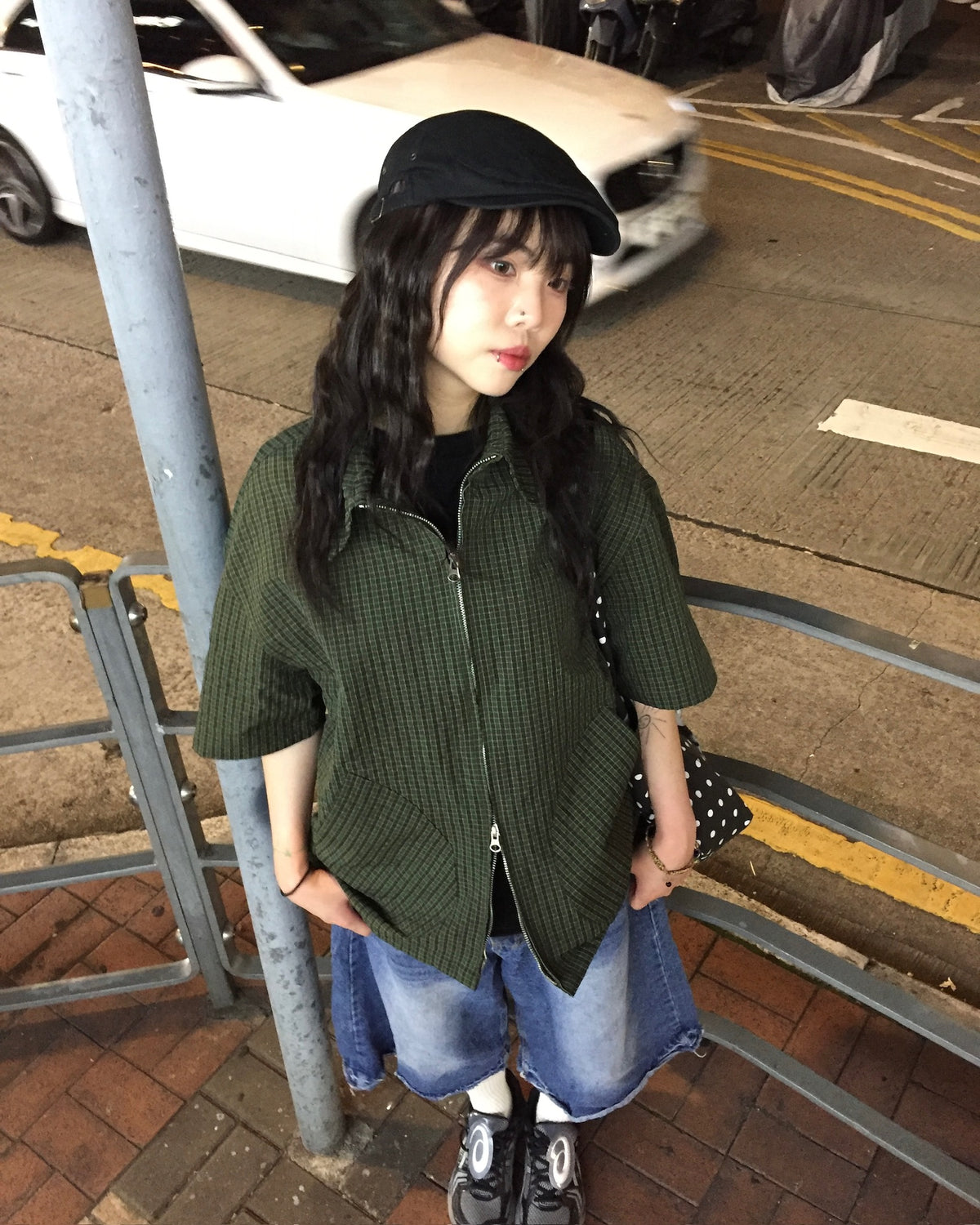 checked shortcut zip-up shirt (khaki)