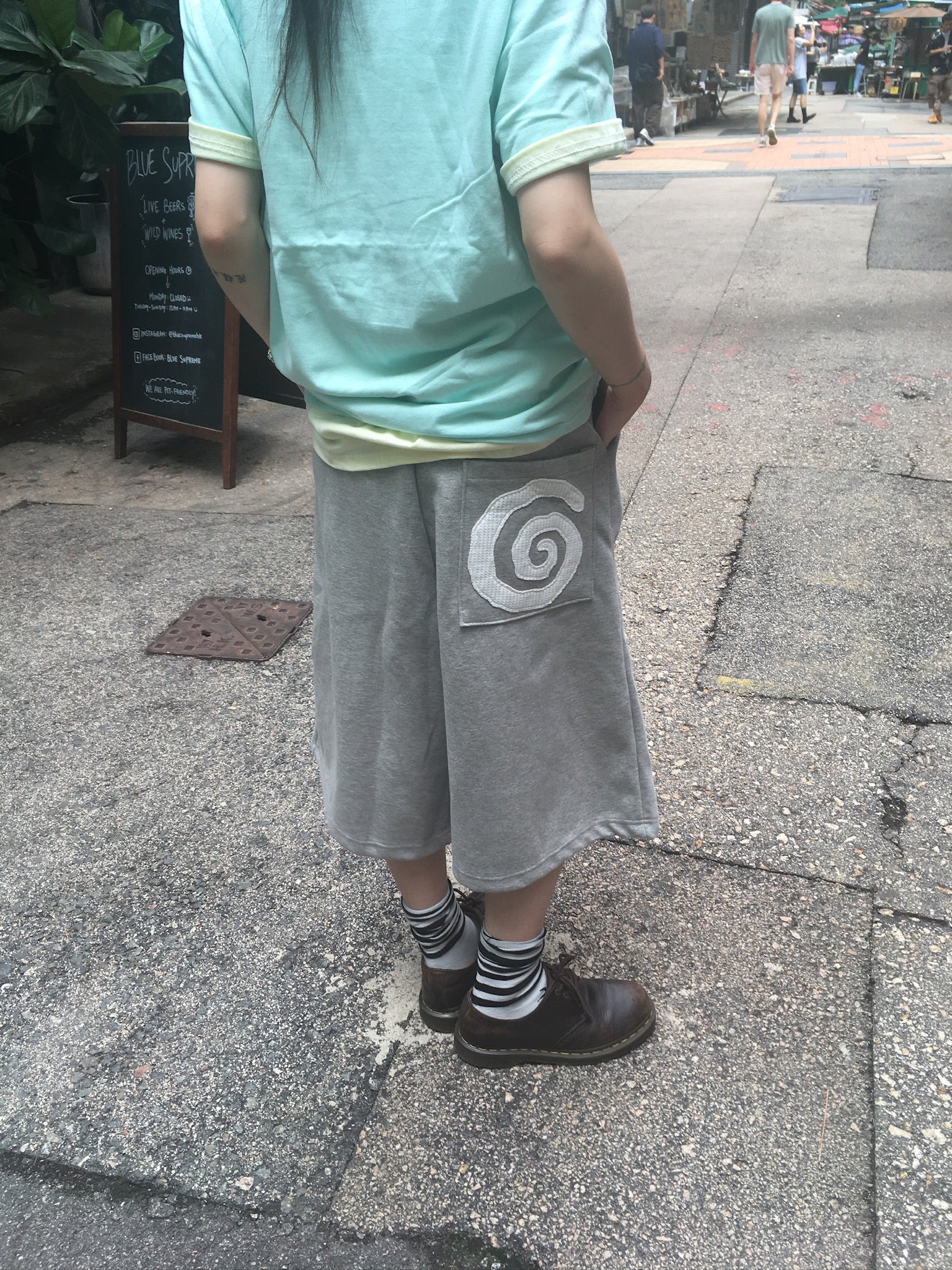 spiral half sweat pants (grey)