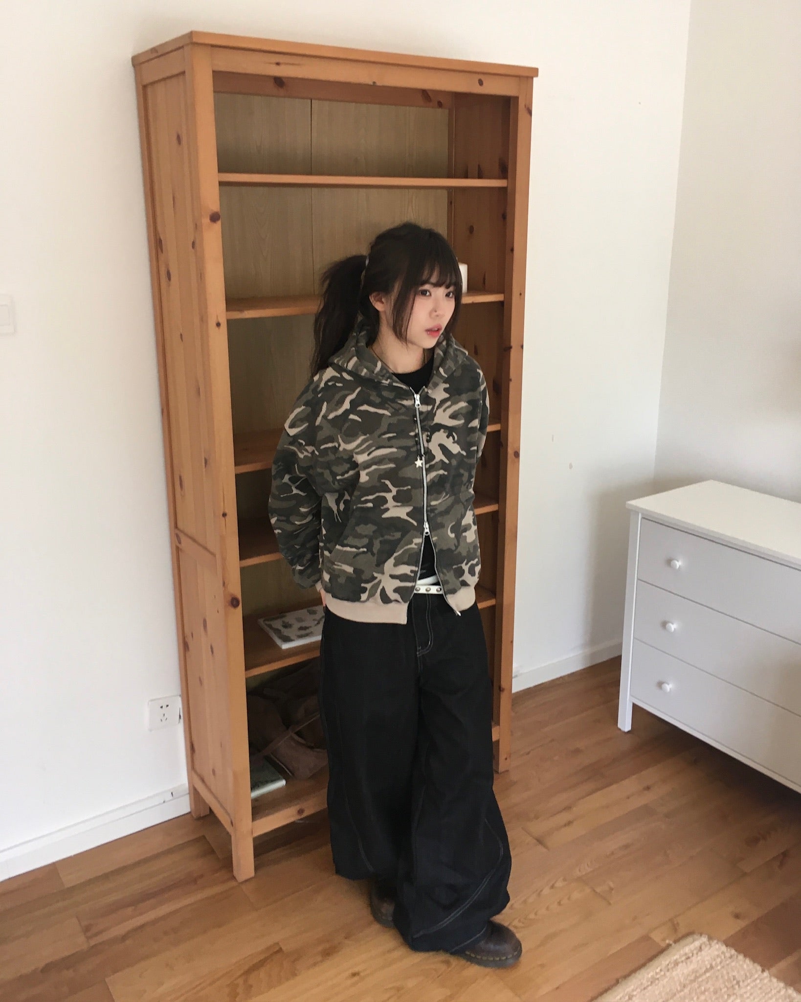 camo waffle zip-up hoodie (beige)